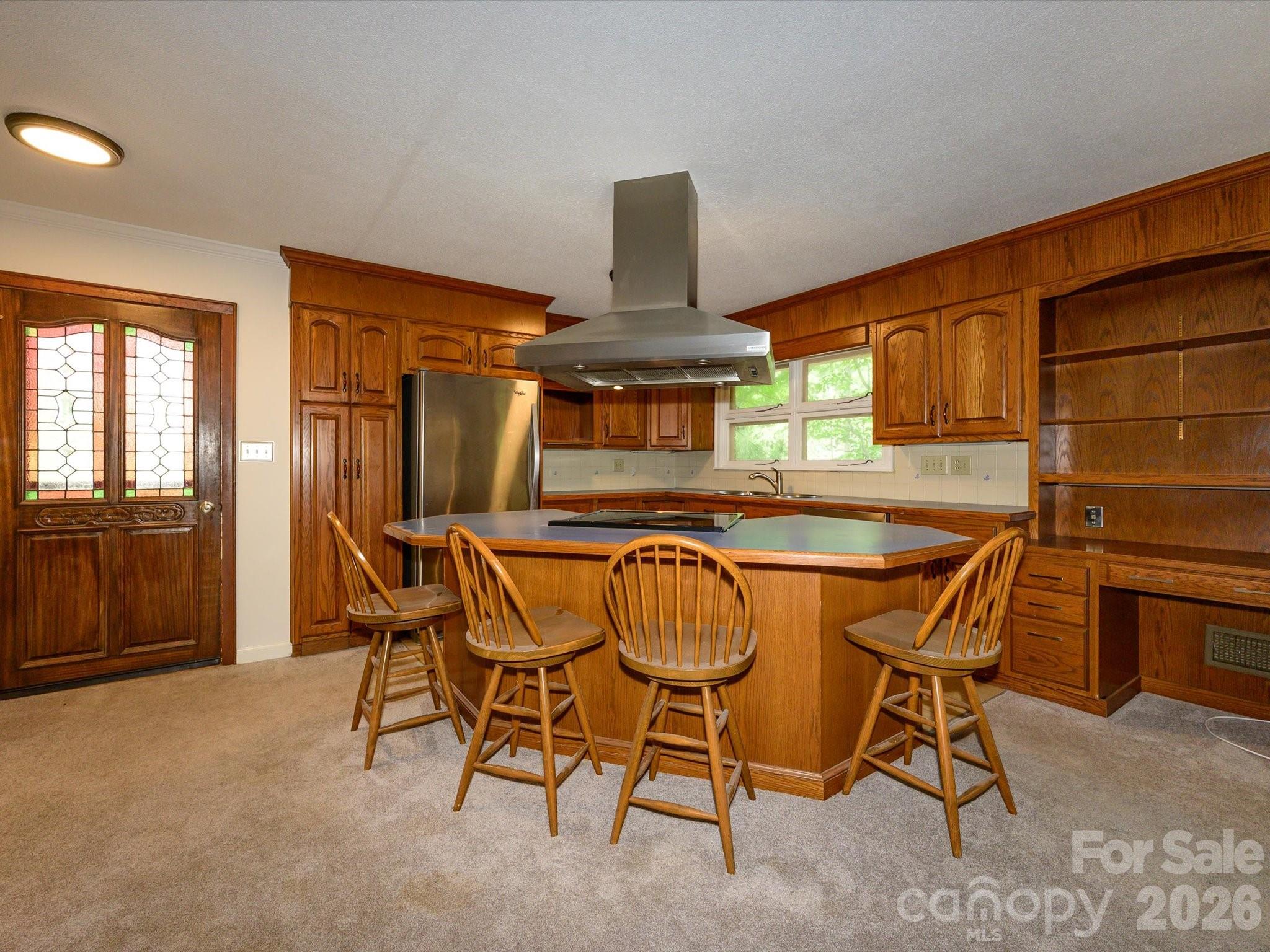 688 Grandview Drive NE — Concord
