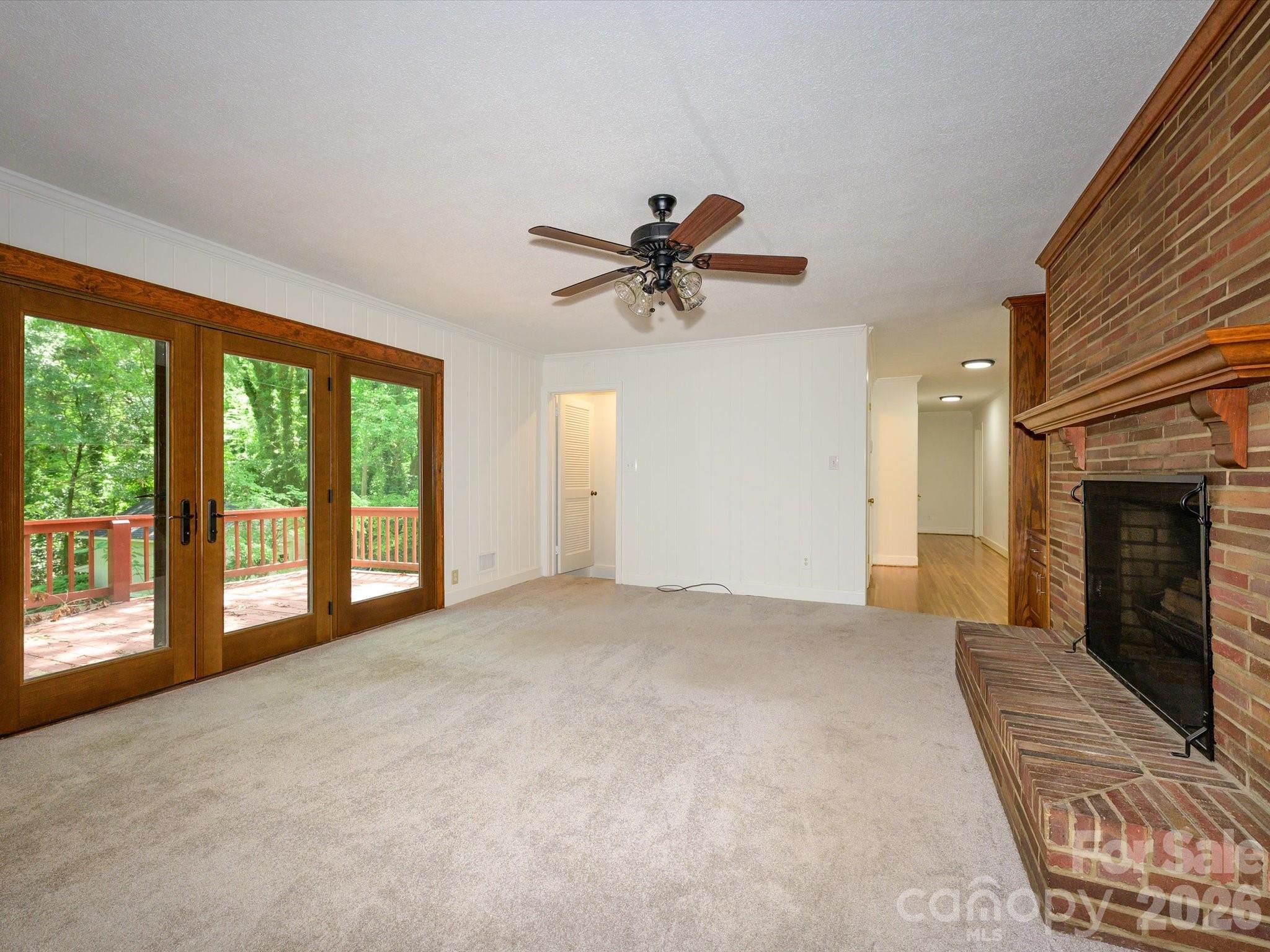 688 Grandview Drive NE — Concord