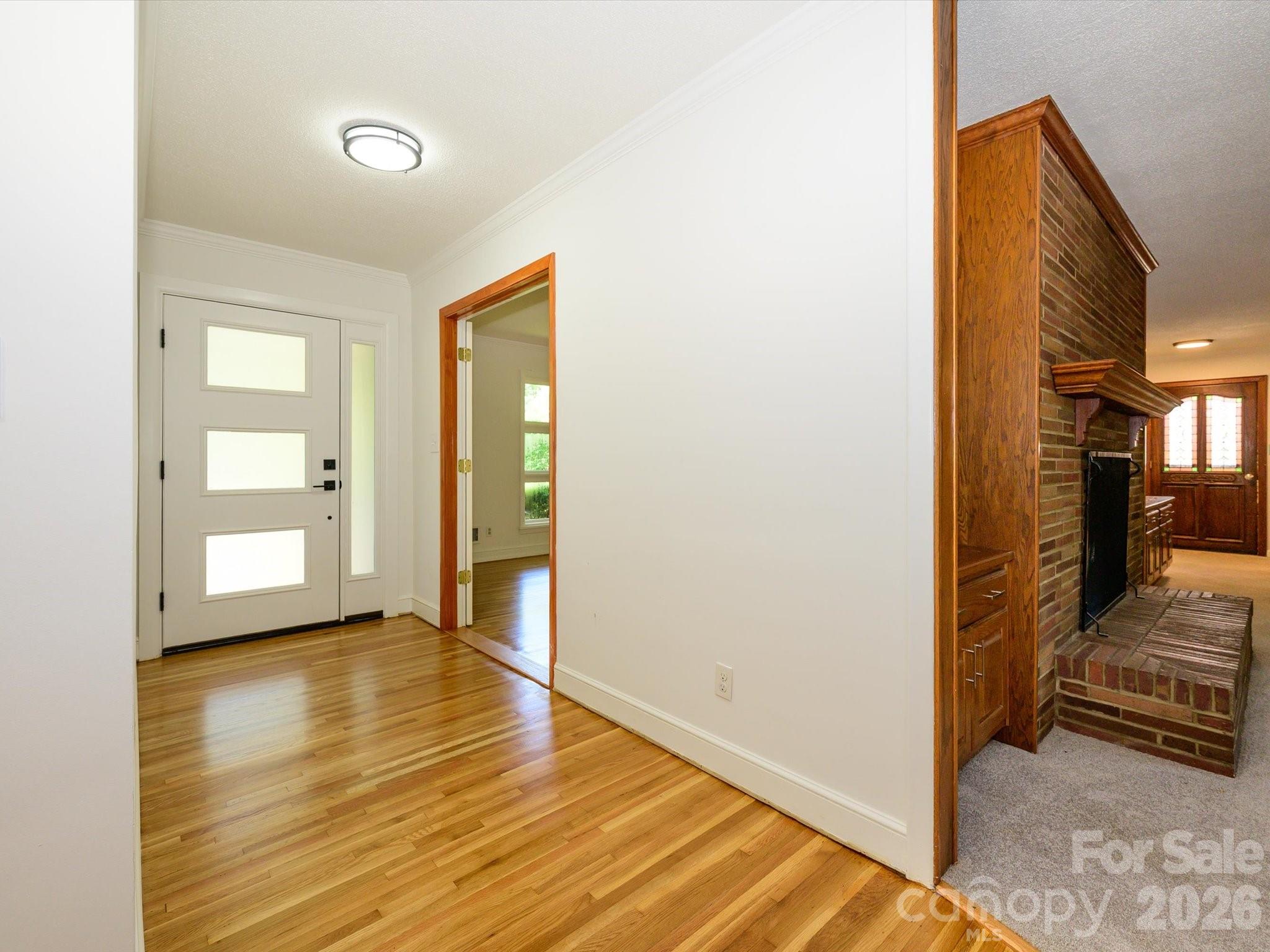 688 Grandview Drive NE — Concord