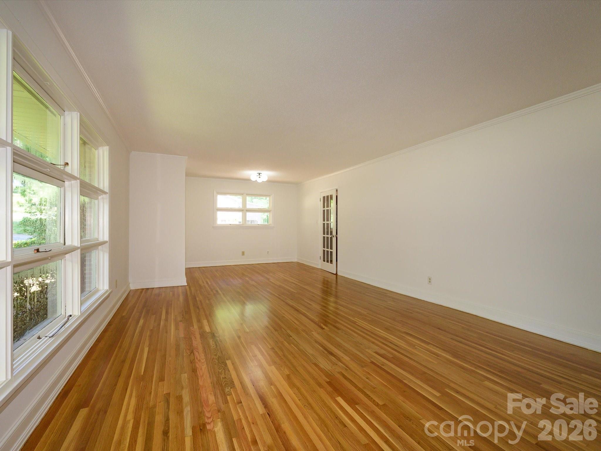 688 Grandview Drive NE — Concord