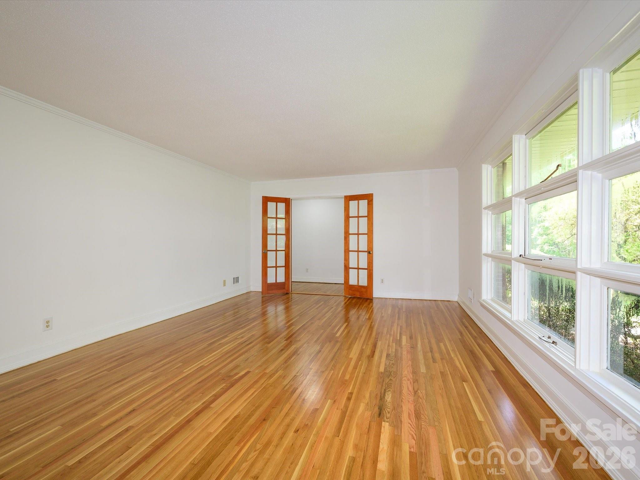 688 Grandview Drive NE — Concord