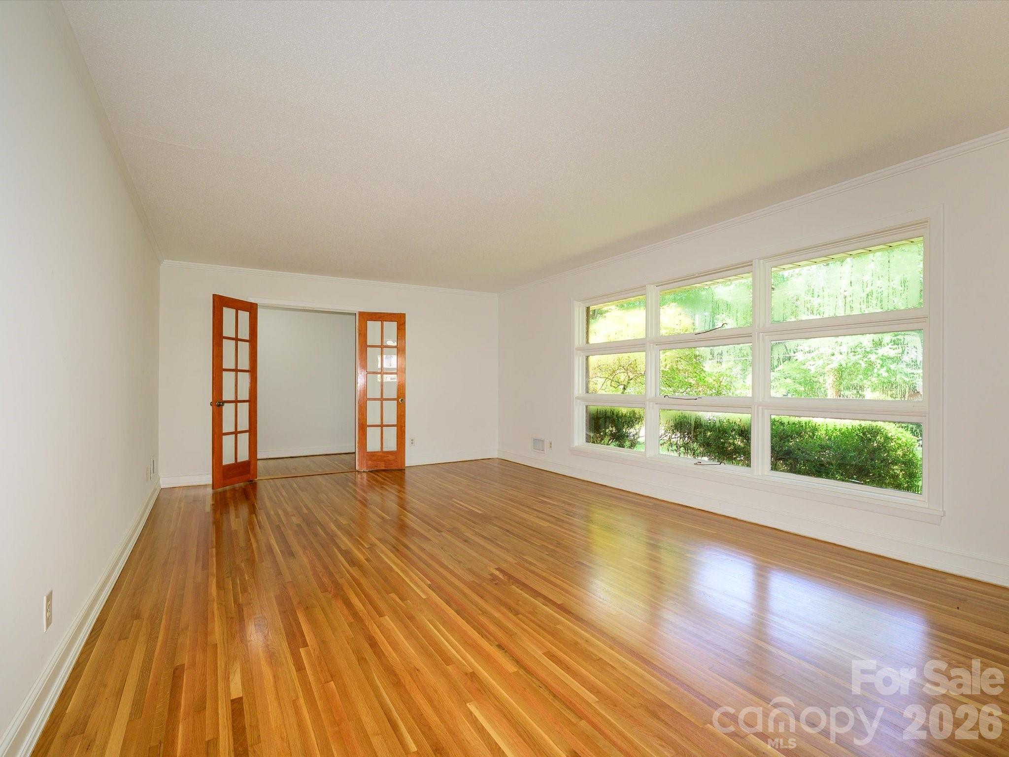 688 Grandview Drive NE — Concord