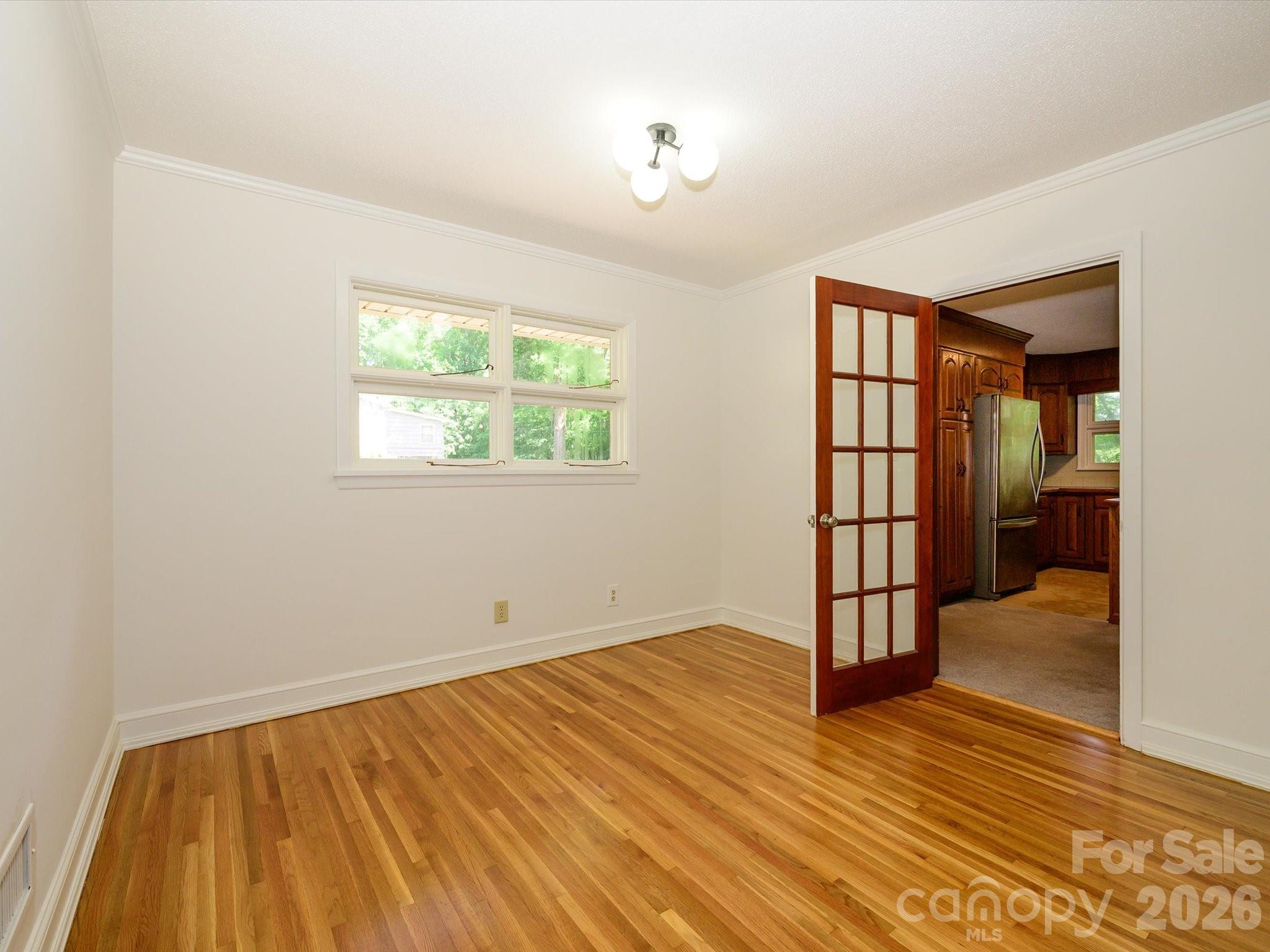 688 Grandview Drive NE — Concord