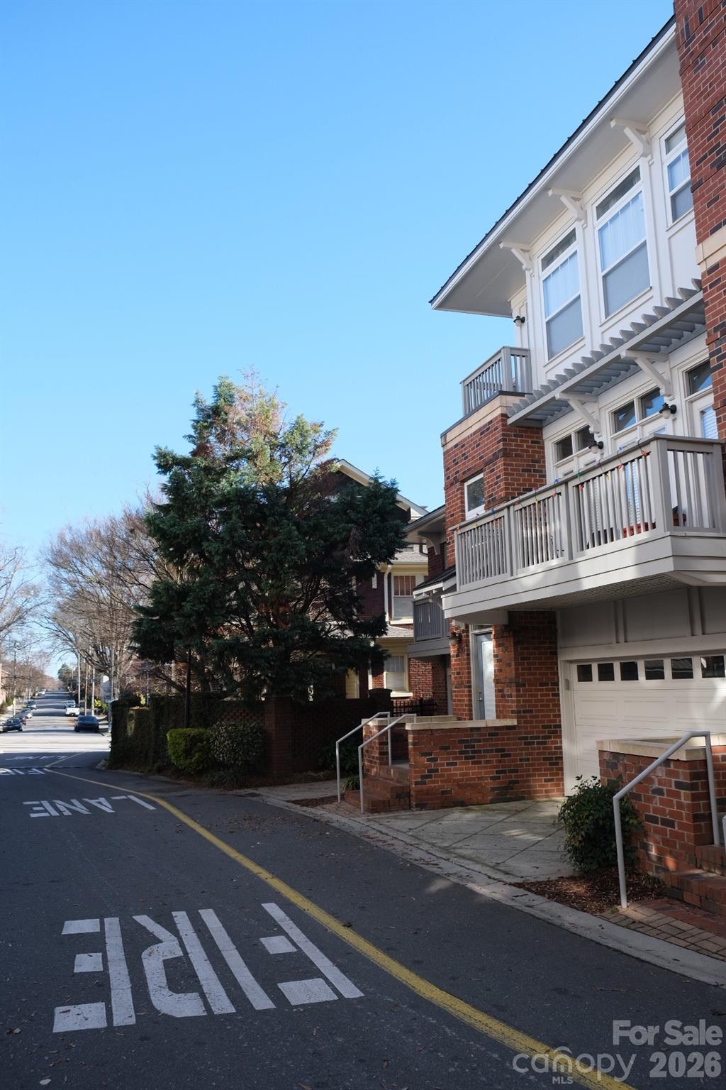 930 Gracie Way — Charlotte