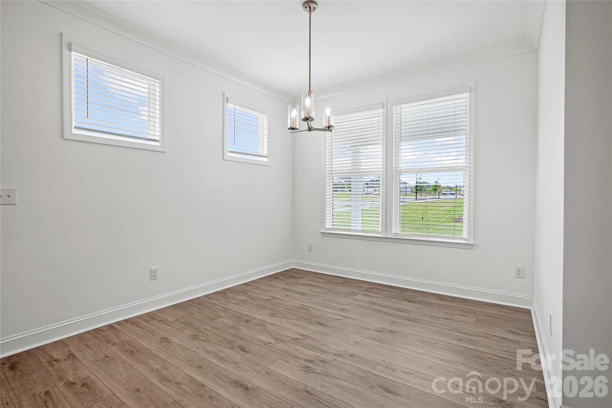 2722 Peak Court — Belmont