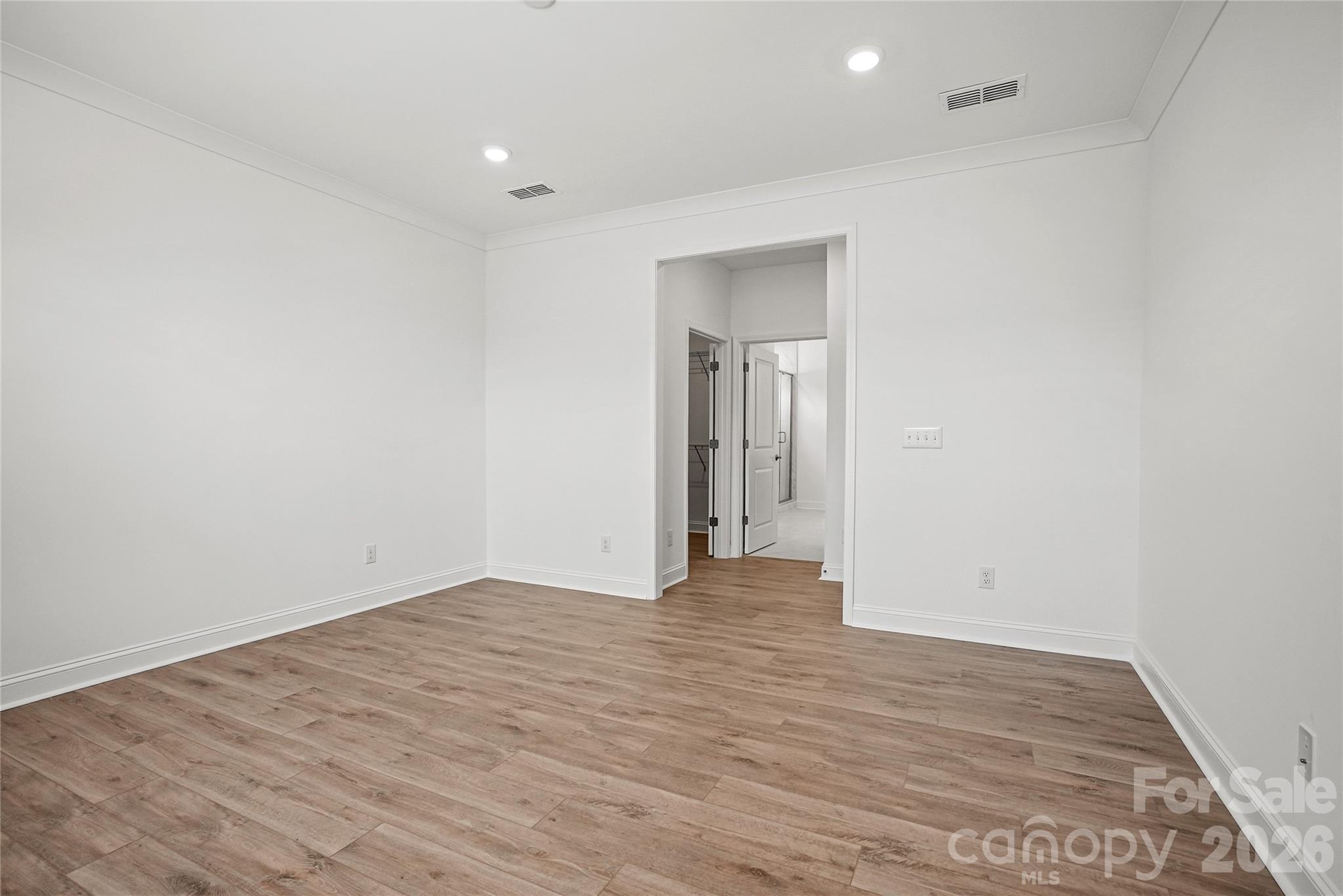 2722 Peak Court — Belmont
