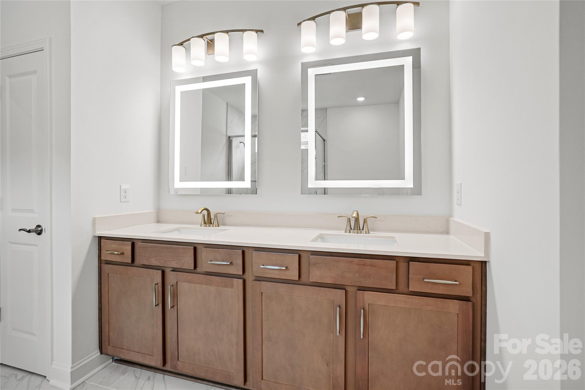 2722 Peak Court — Belmont
