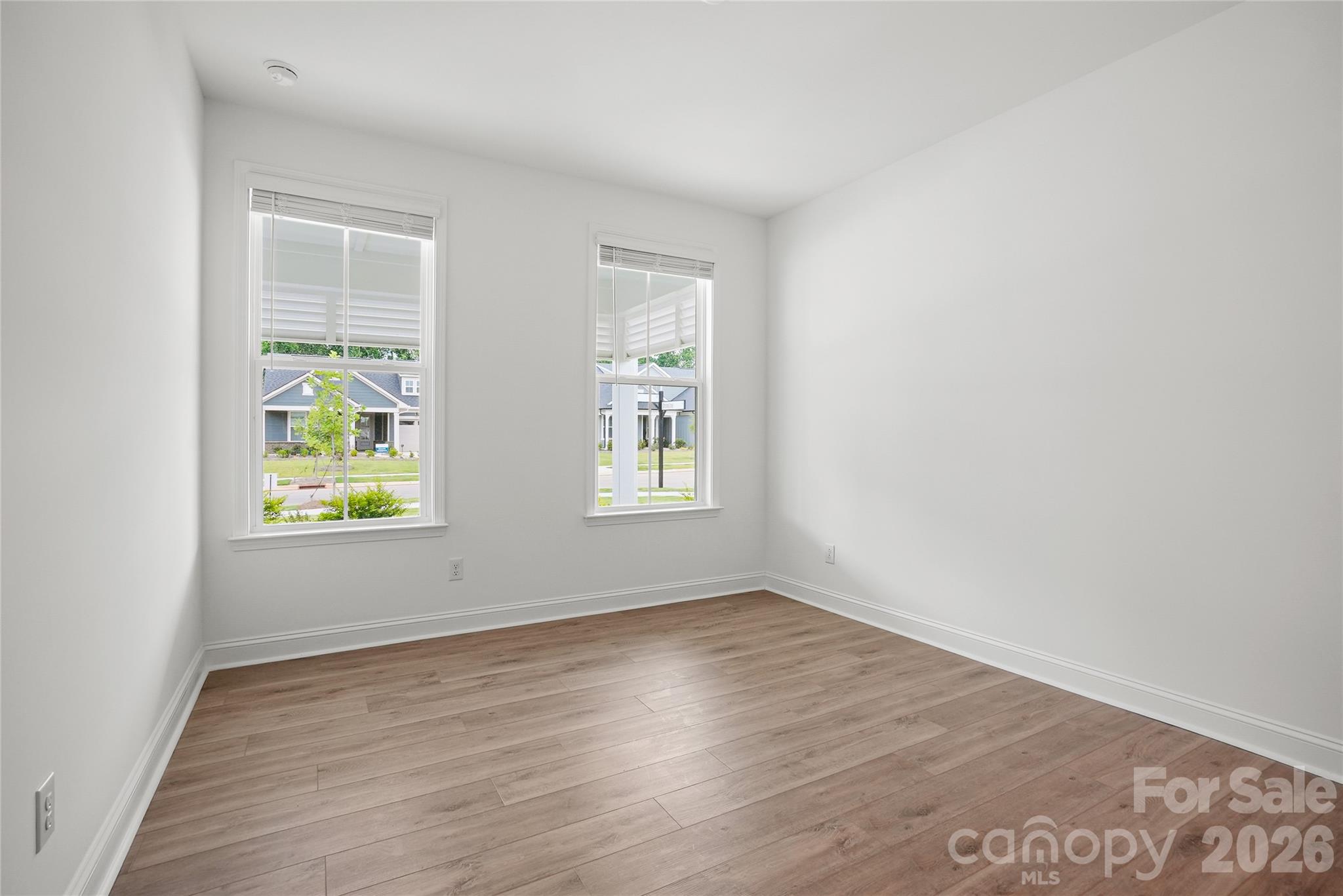 2722 Peak Court — Belmont