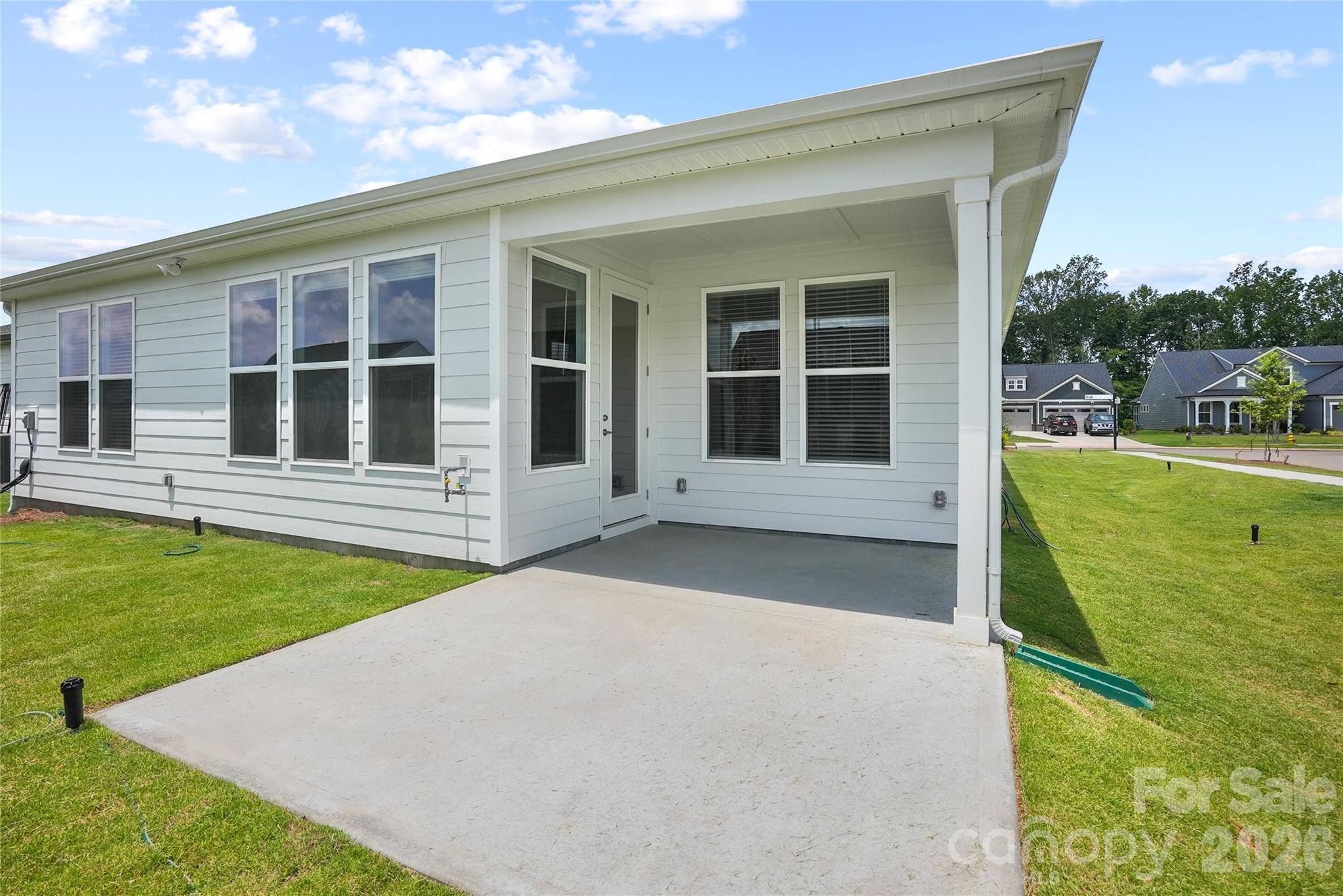 2722 Peak Court — Belmont