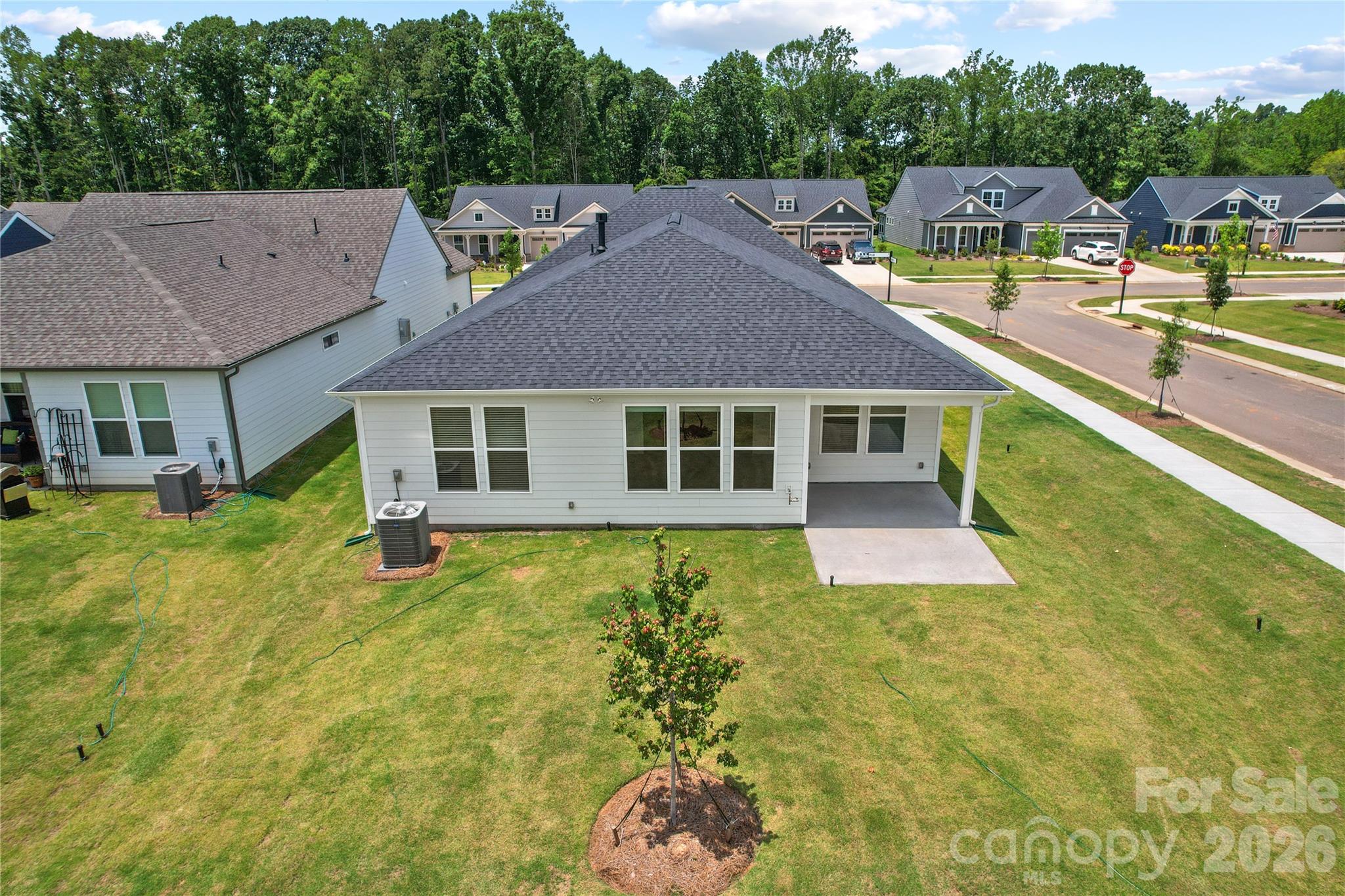 2722 Peak Court — Belmont