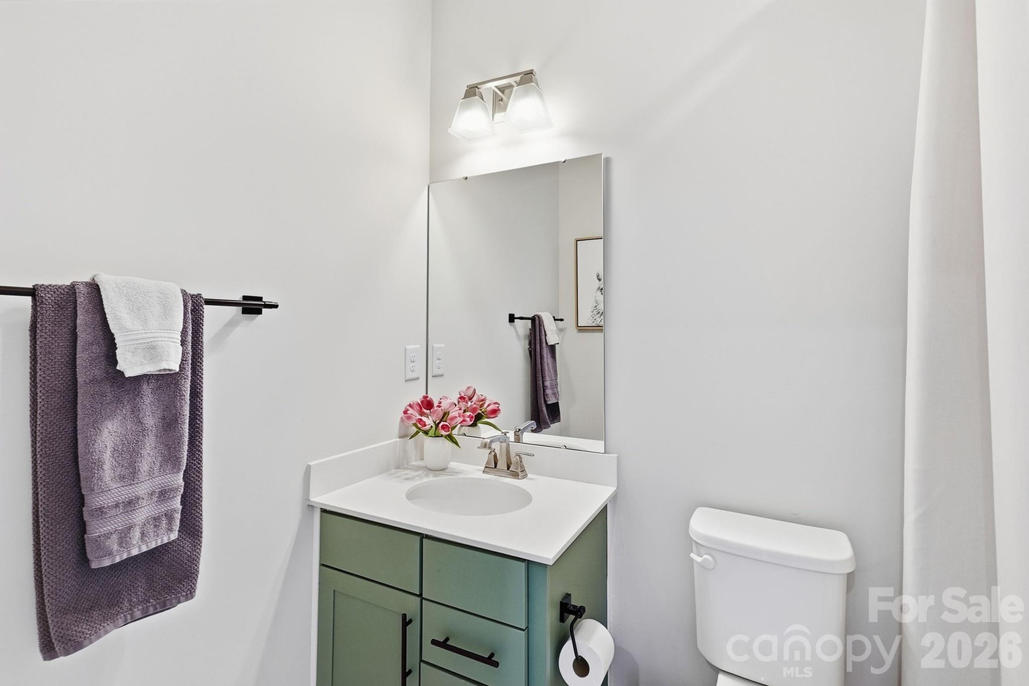 1063 Simcoe Lane — Charlotte