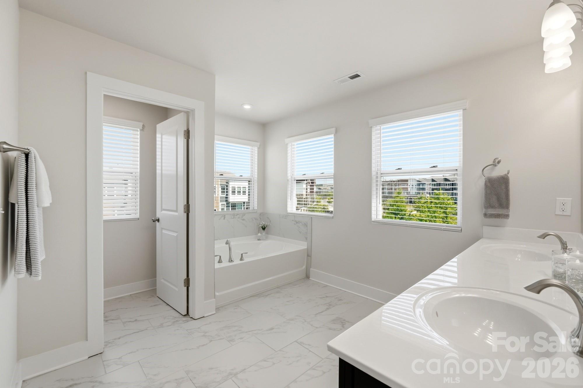 2745 Ensemble Court — Charlotte