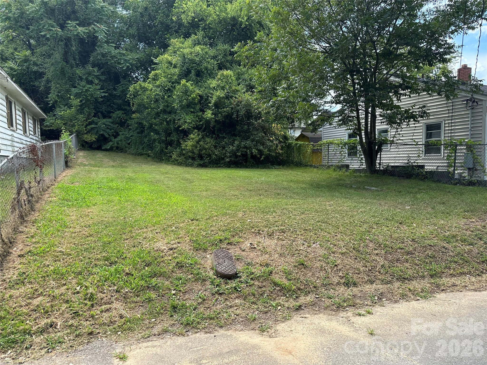 705 N Logan Street — Gastonia