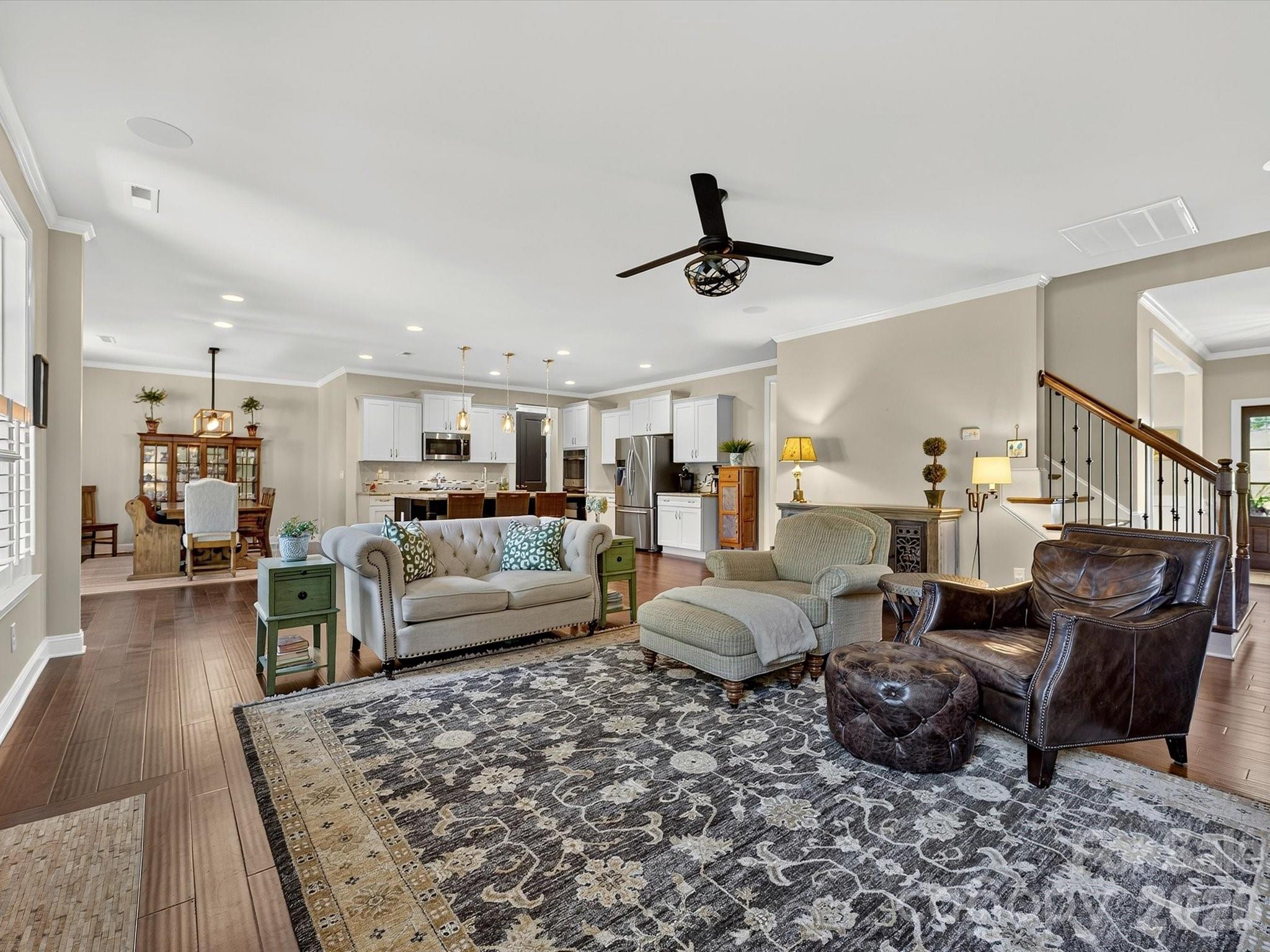 804 Sardis Lane — Charlotte