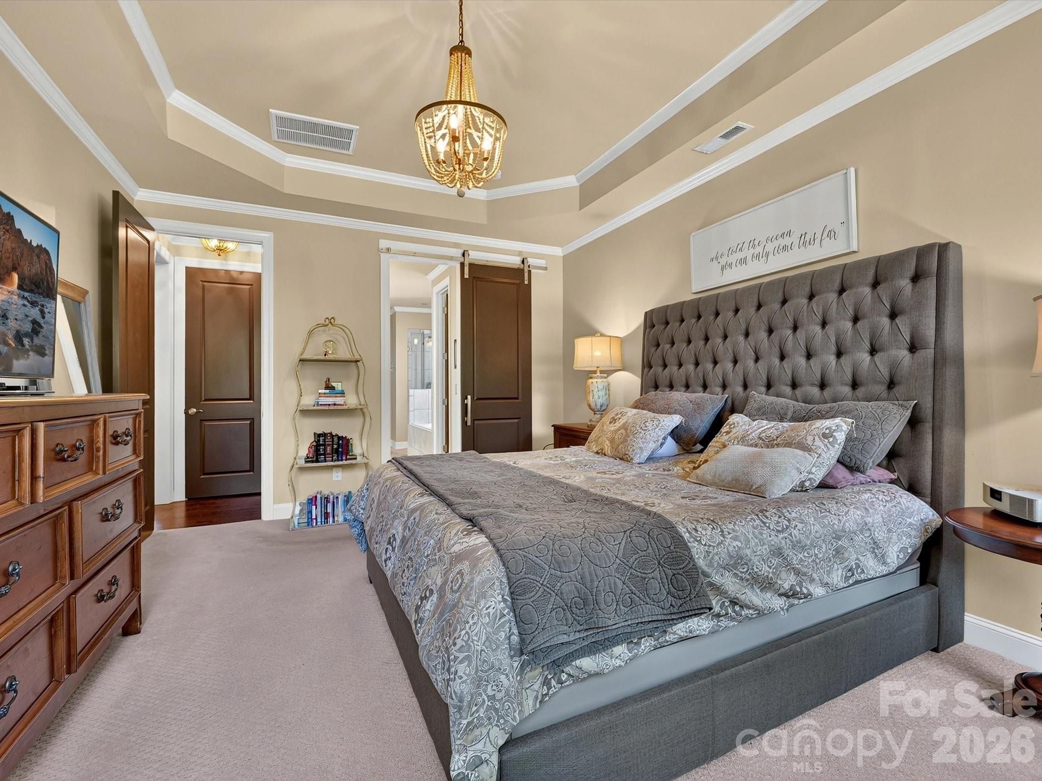 804 Sardis Lane — Charlotte