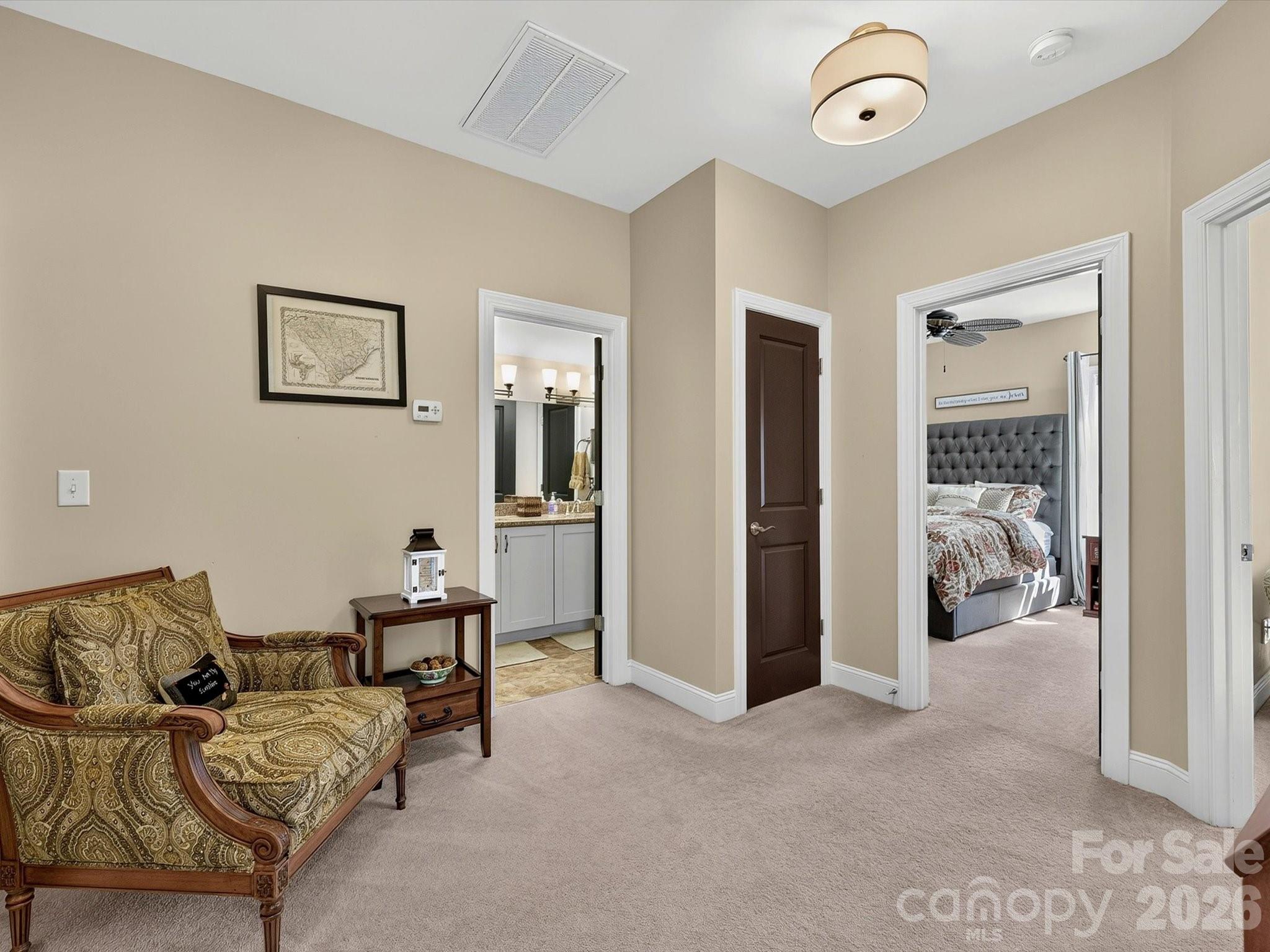 804 Sardis Lane — Charlotte