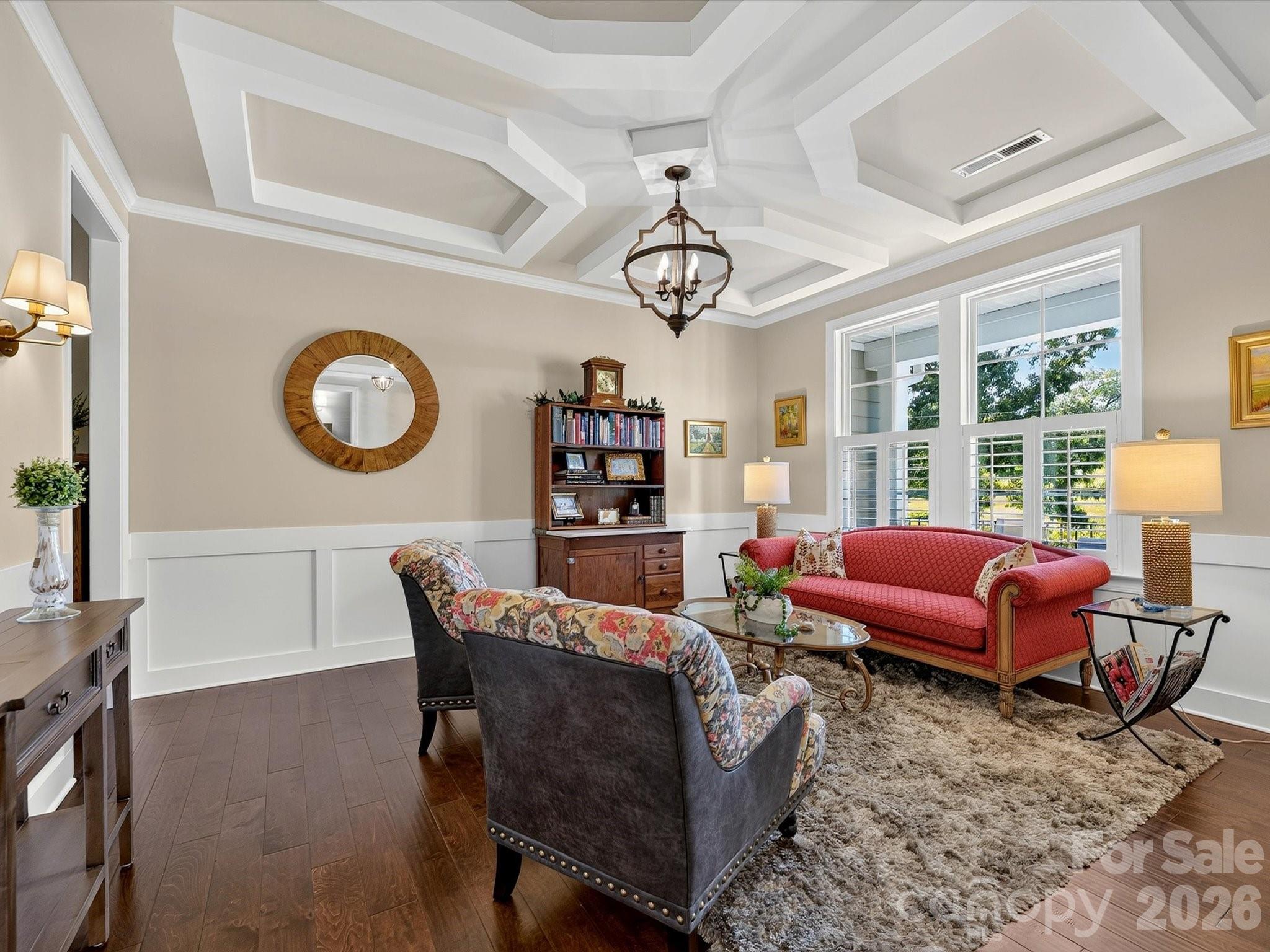804 Sardis Lane — Charlotte