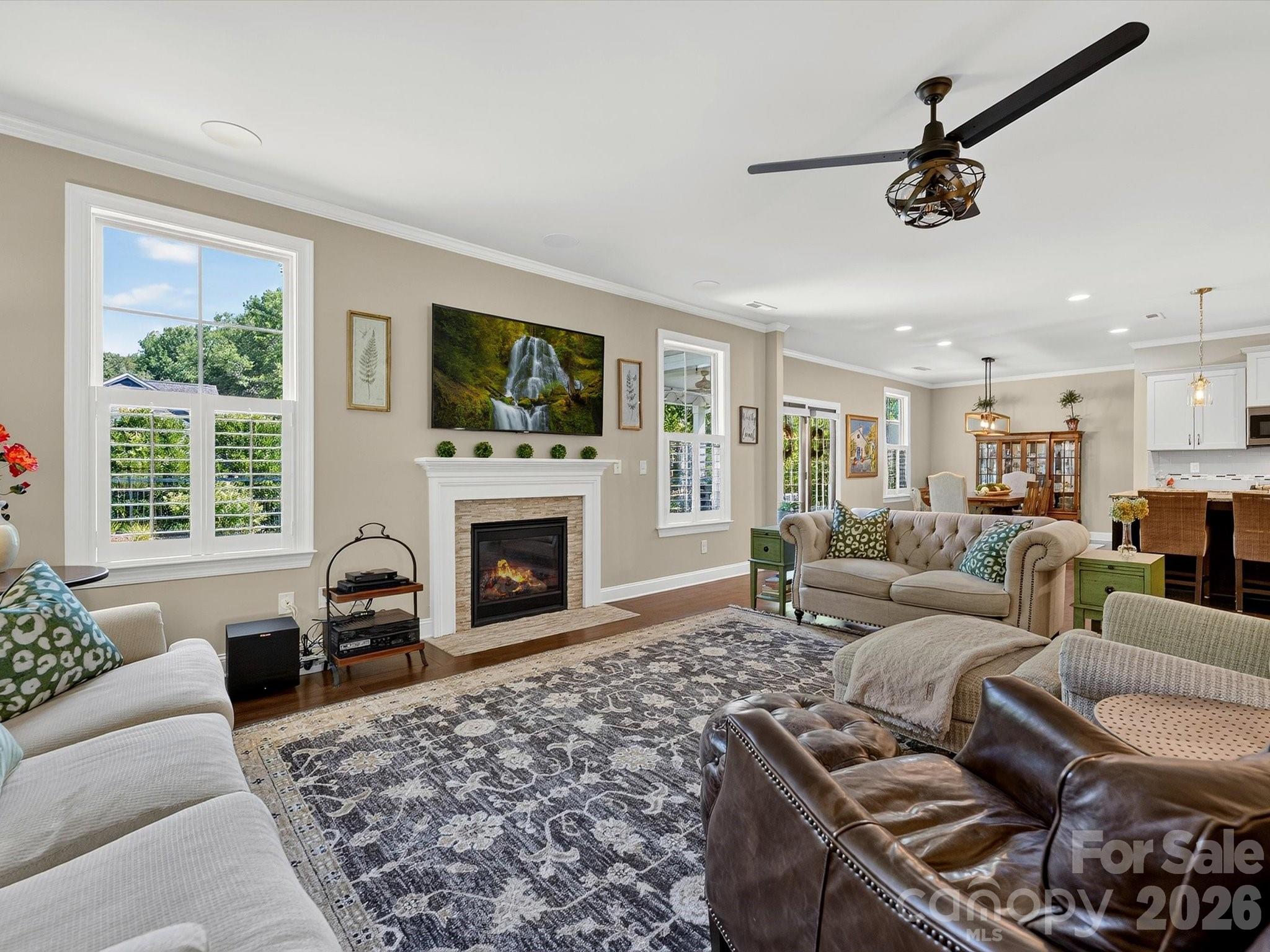 804 Sardis Lane — Charlotte