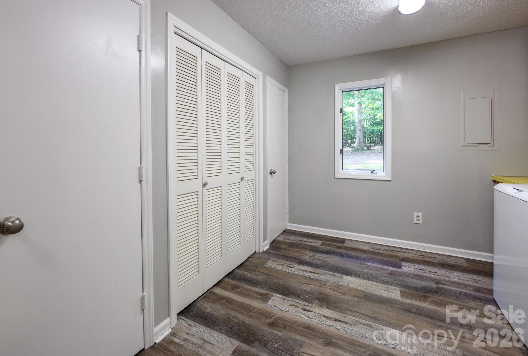 272 Massey Deal Road — Statesville