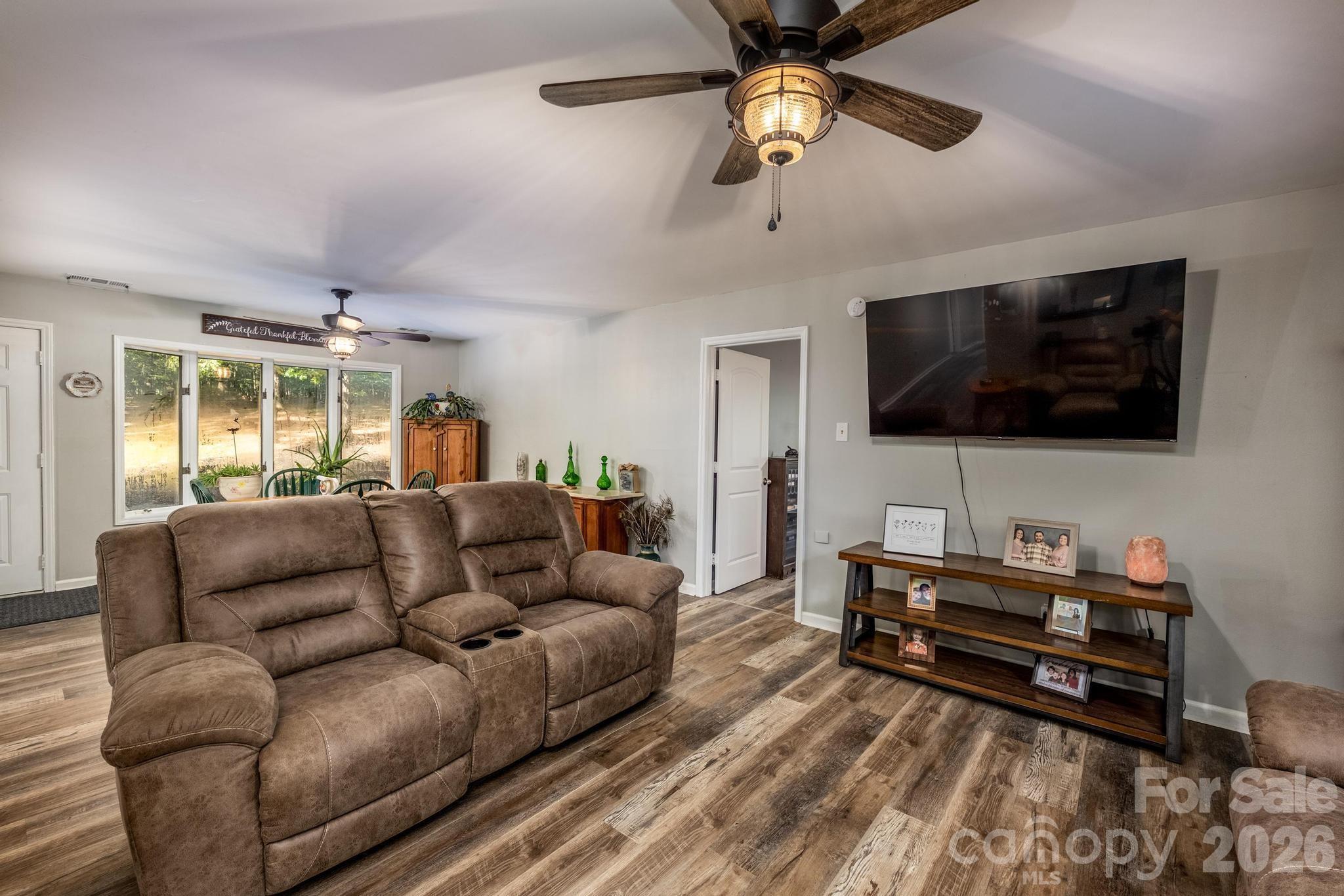 272 Massey Deal Road — Statesville