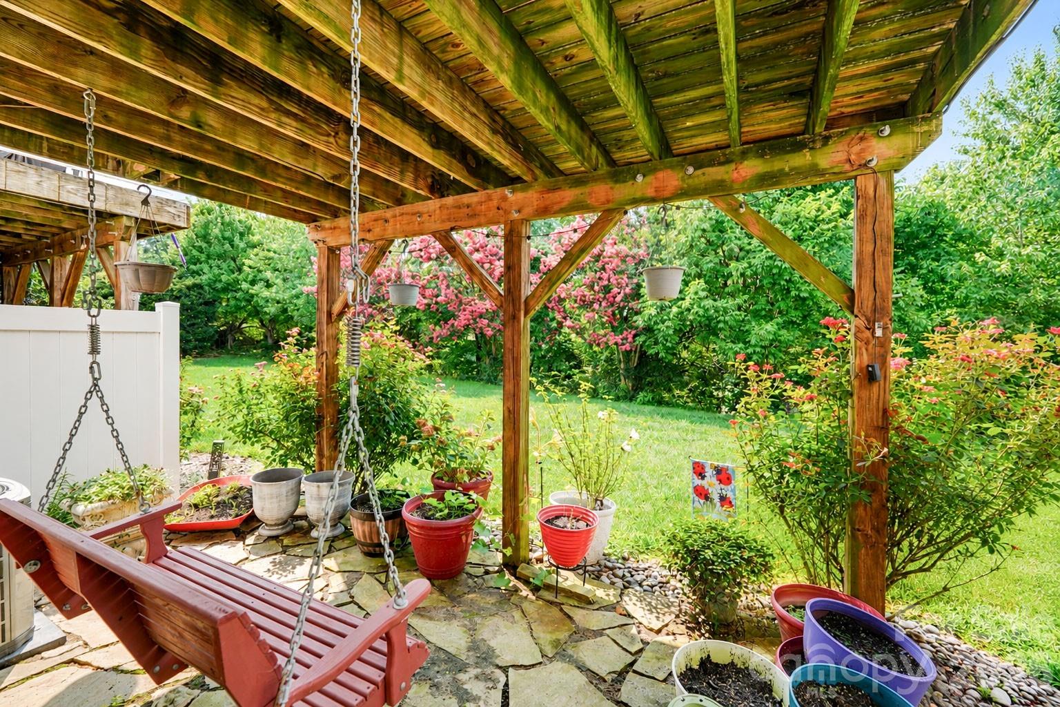 10221 Garrett Grigg Road — Charlotte