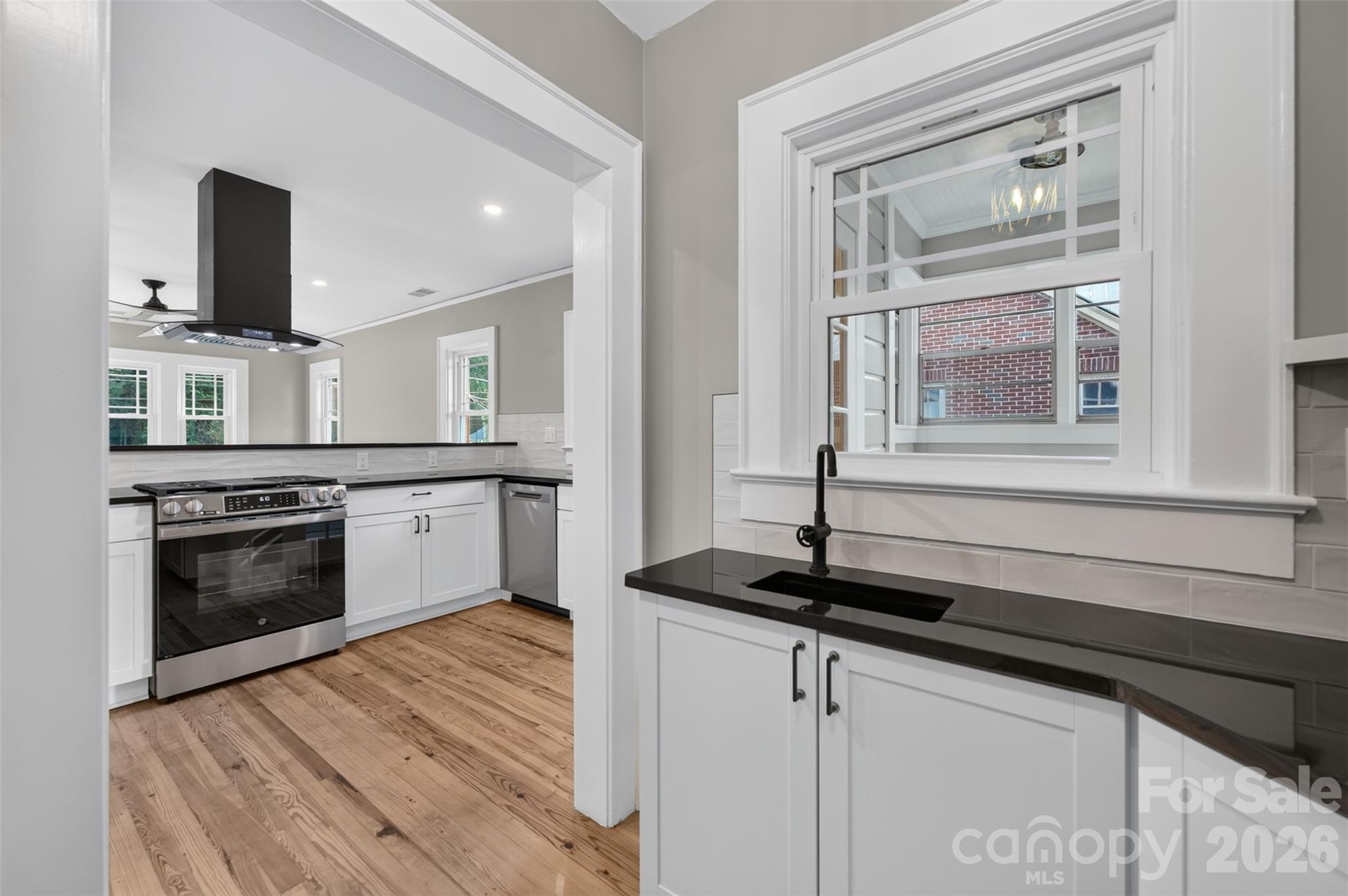 217 Norwood Street SW — Lenoir