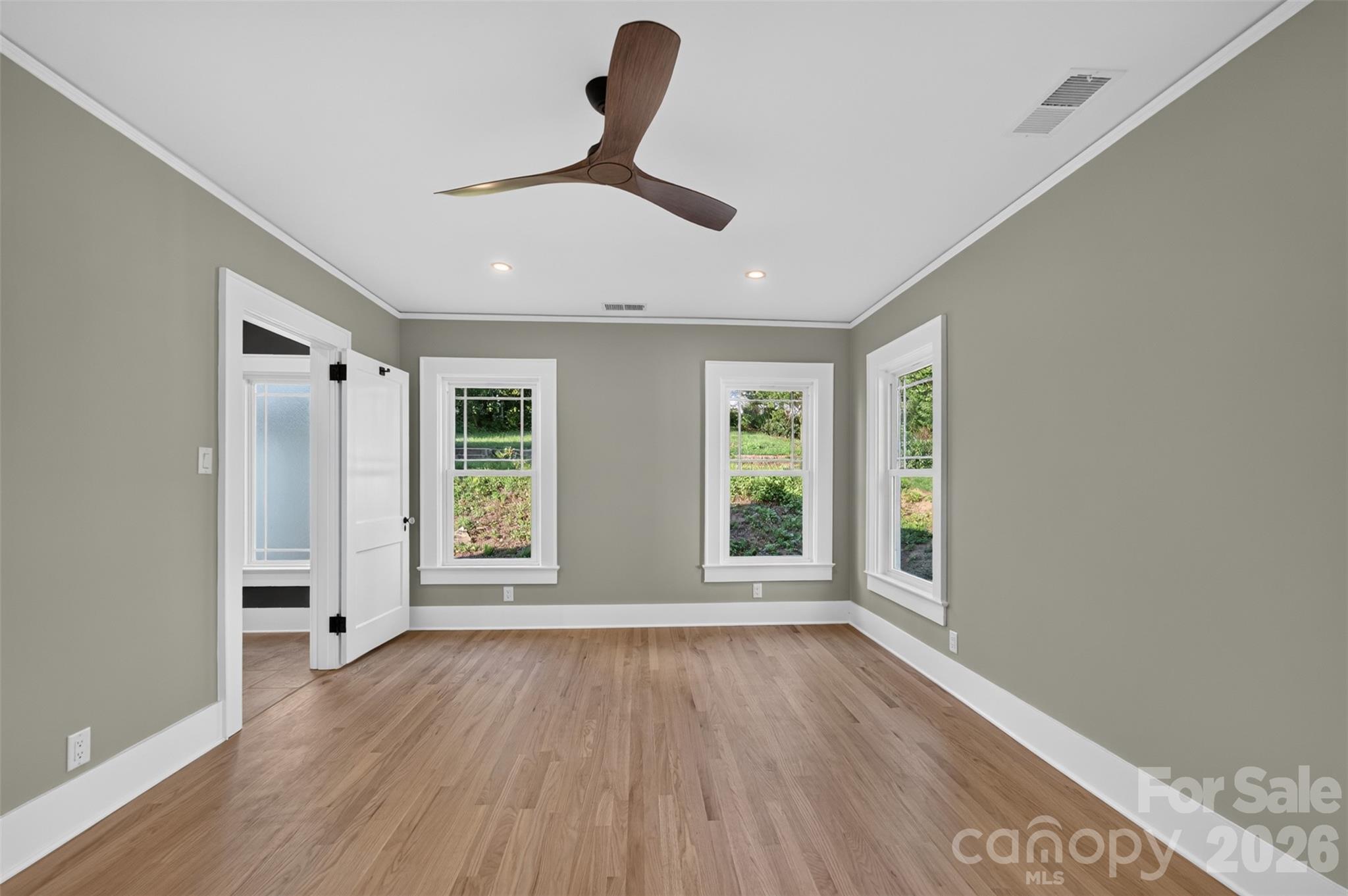 217 Norwood Street SW — Lenoir