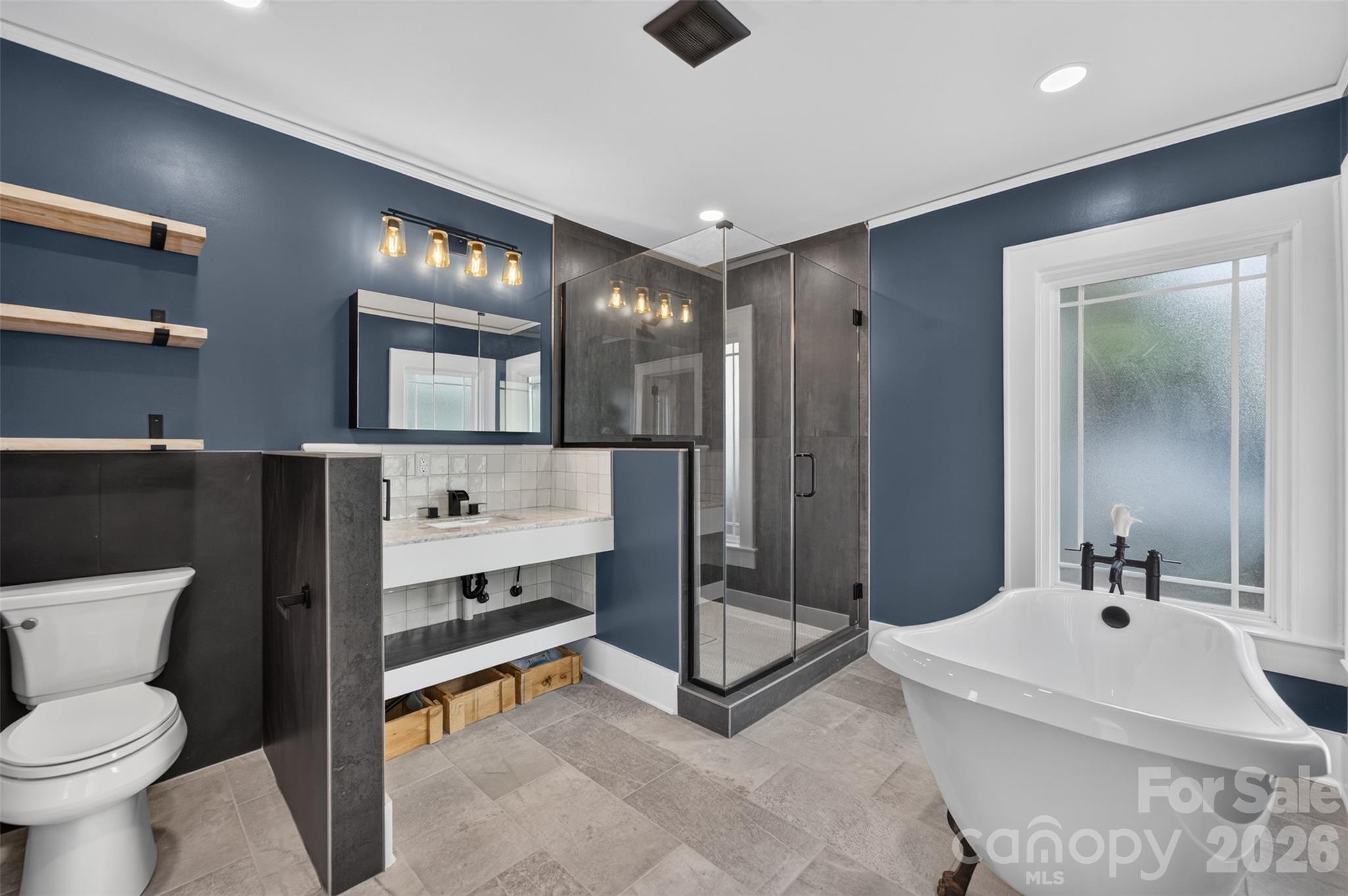 217 Norwood Street SW — Lenoir