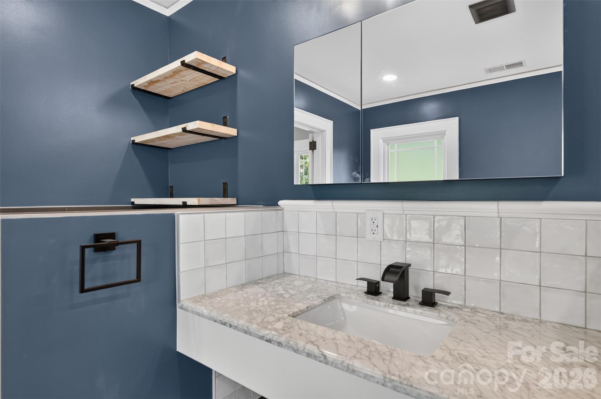 217 Norwood Street SW — Lenoir
