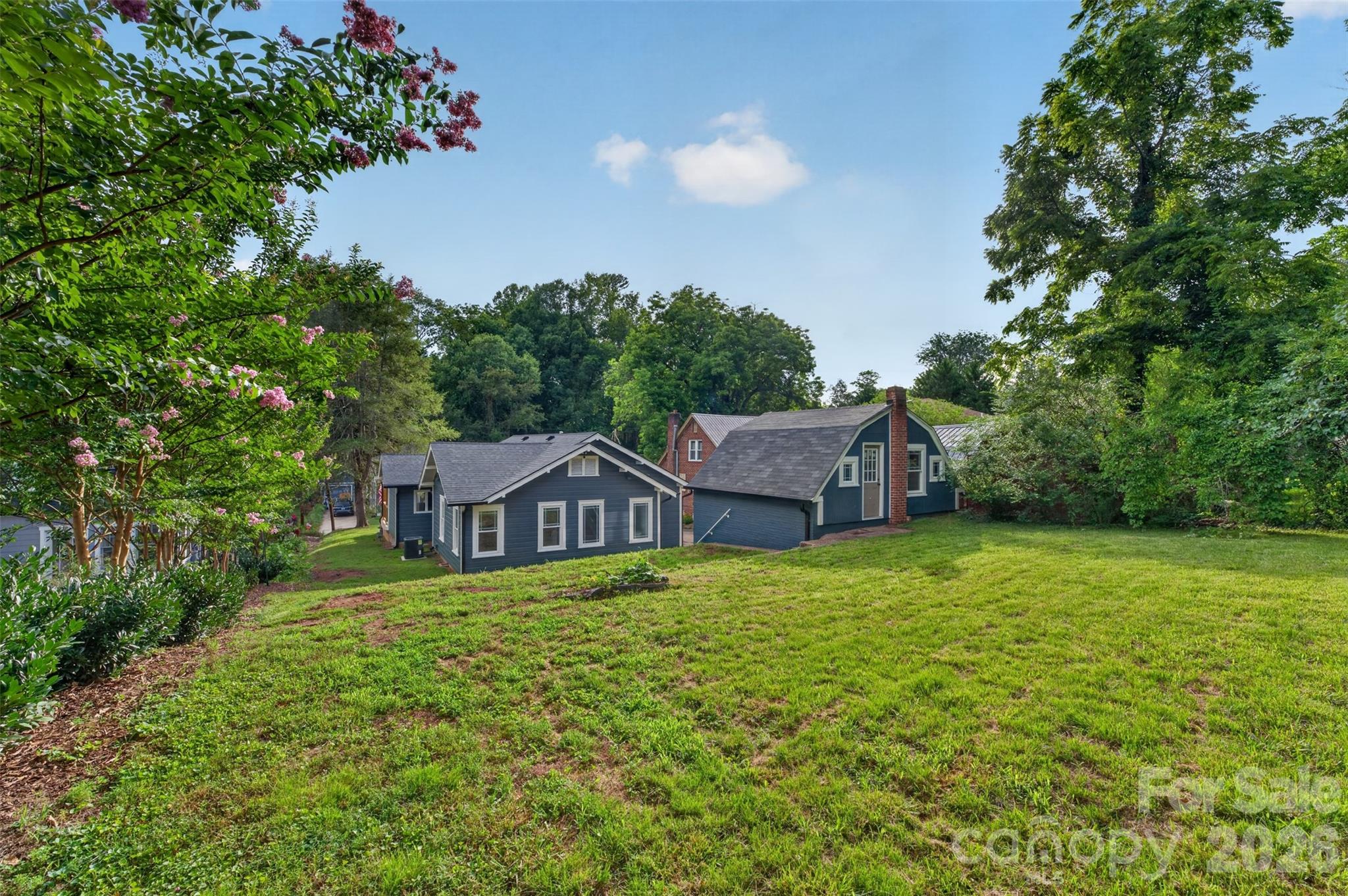 217 Norwood Street SW — Lenoir