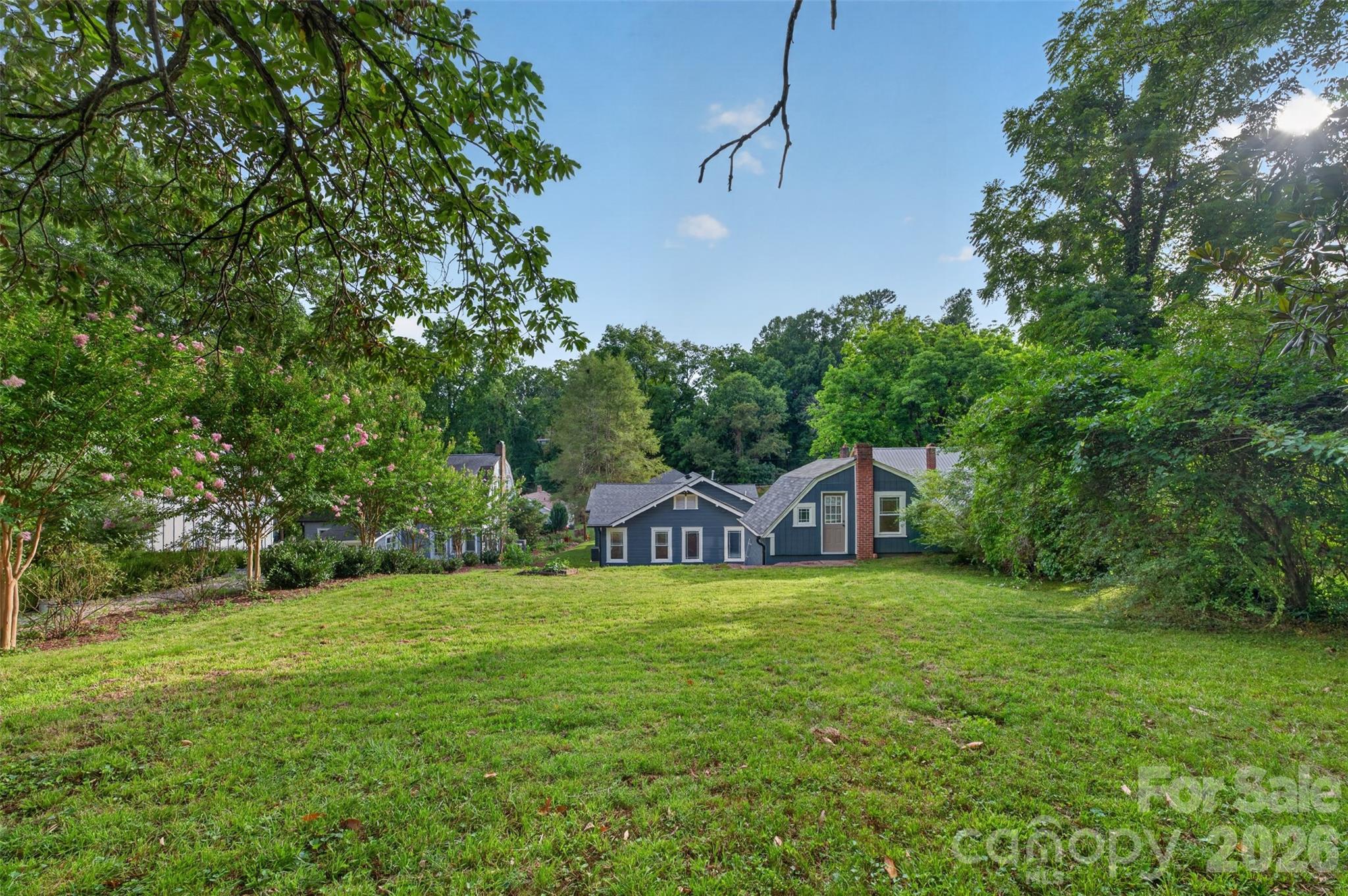 217 Norwood Street SW — Lenoir