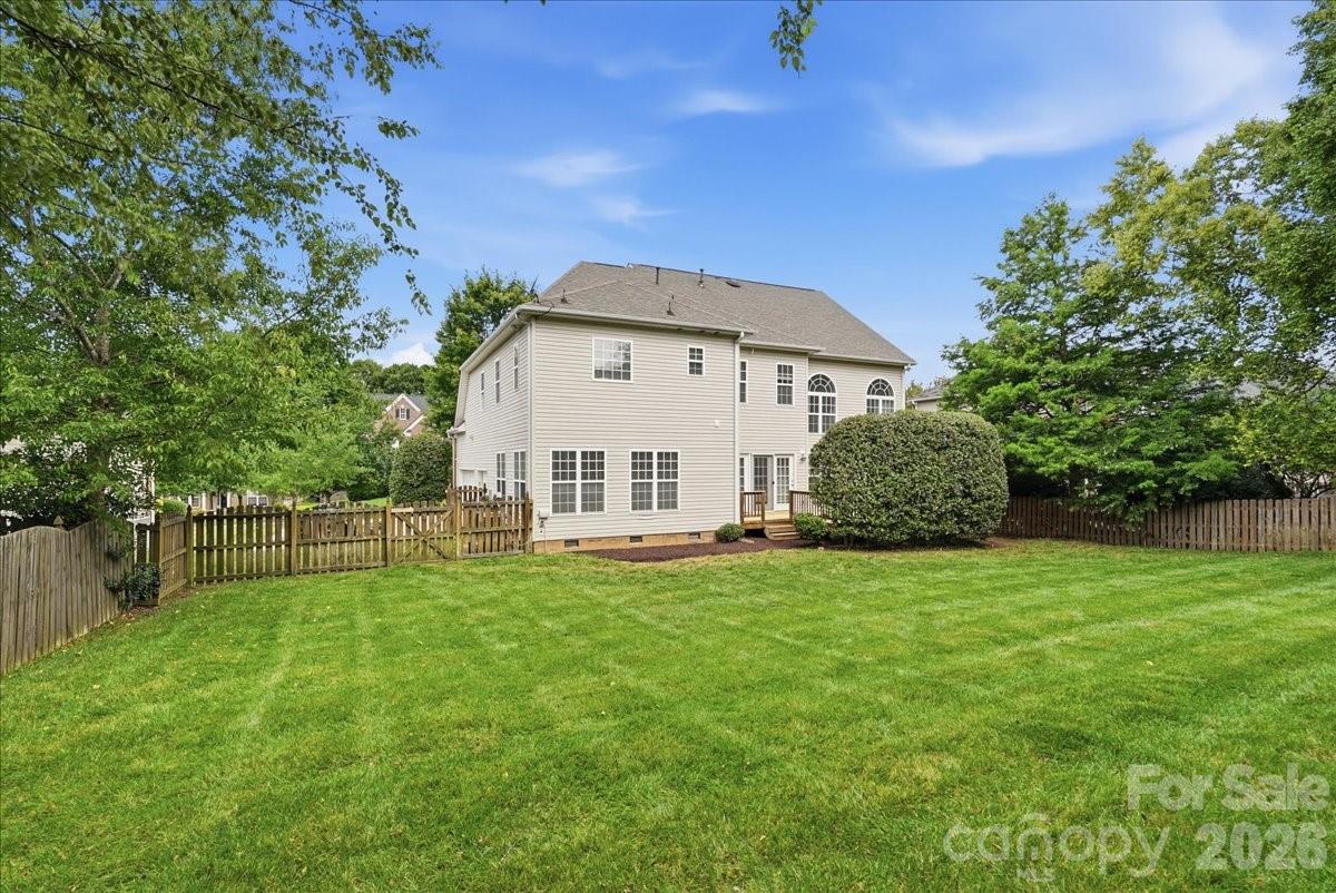 6055 Latta Springs Circle — Huntersville