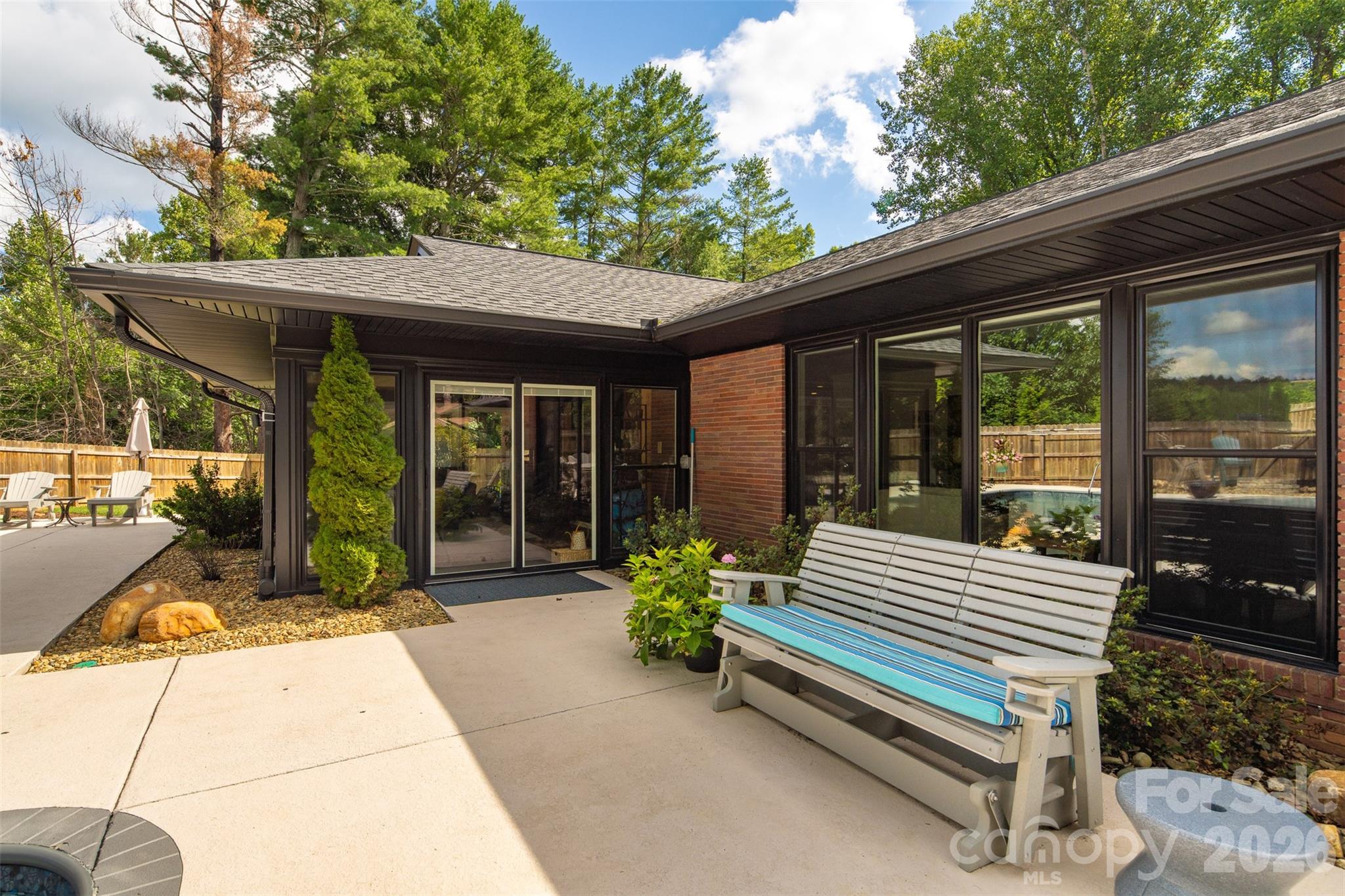 167 Maehill Place SW — Lenoir