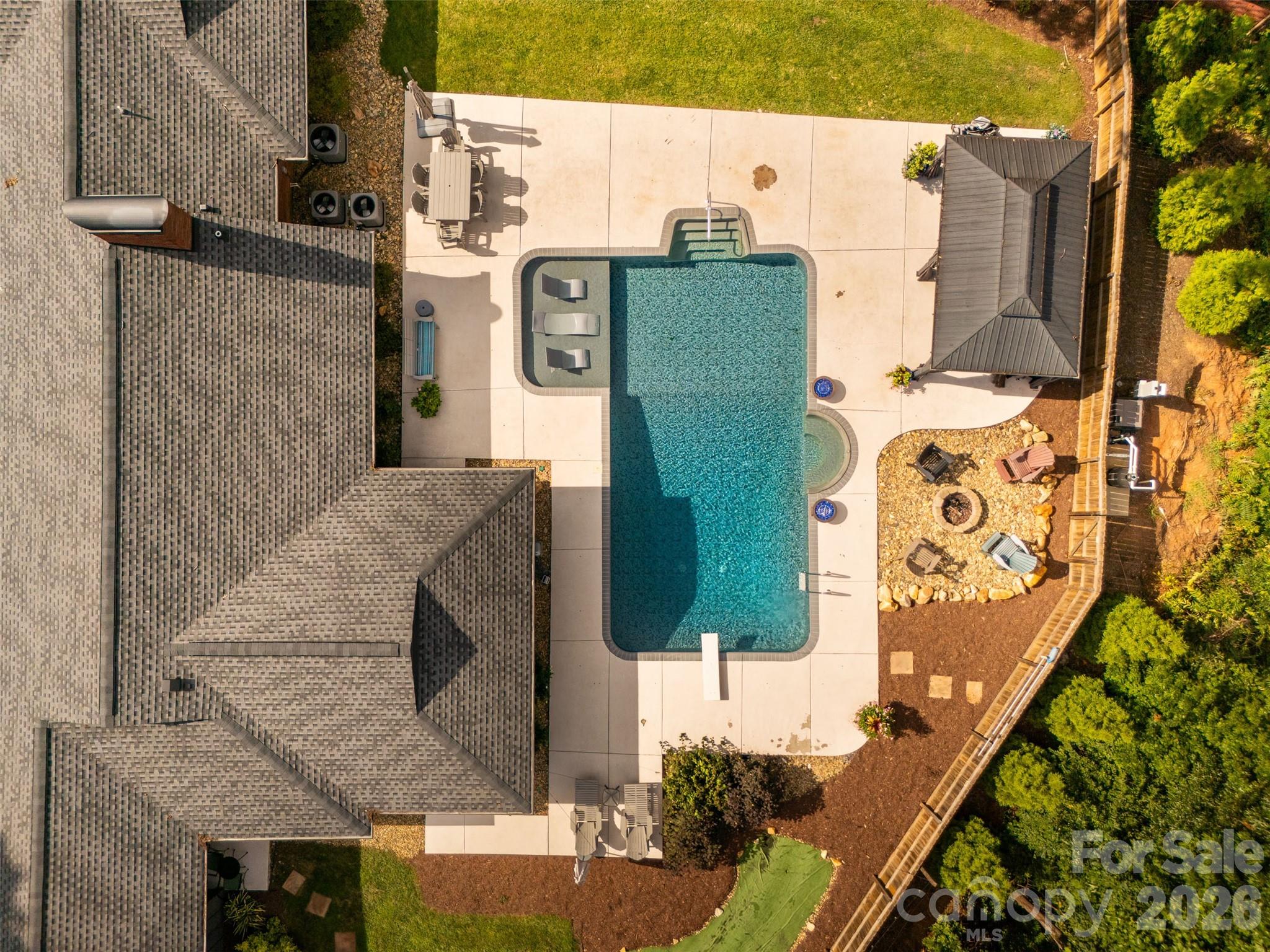 167 Maehill Place SW — Lenoir