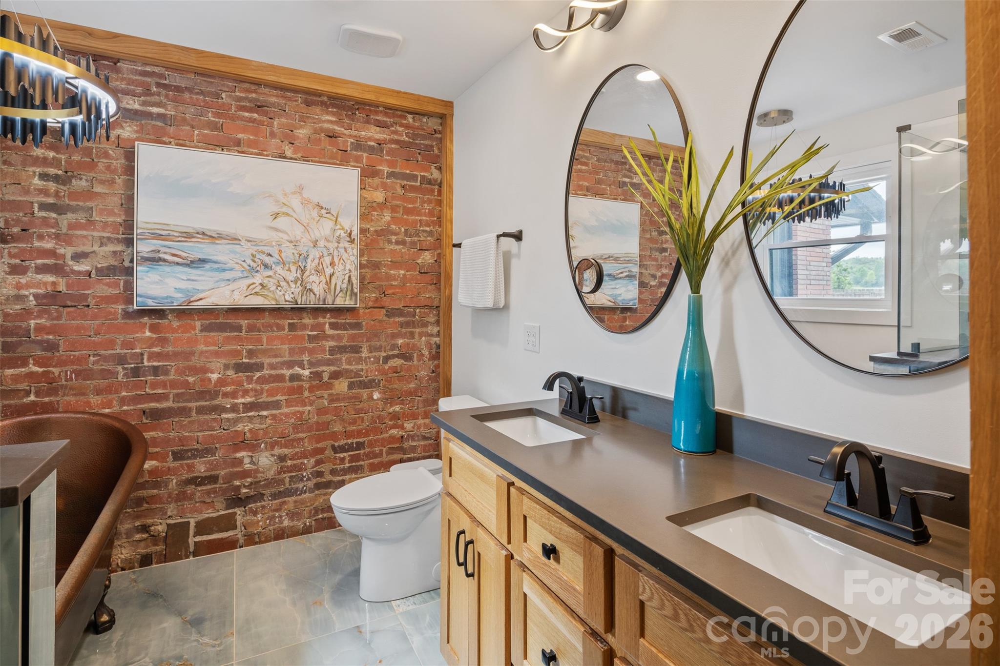 167 Maehill Place SW — Lenoir