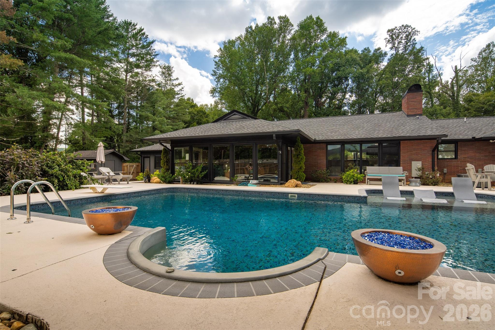 167 Maehill Place SW — Lenoir