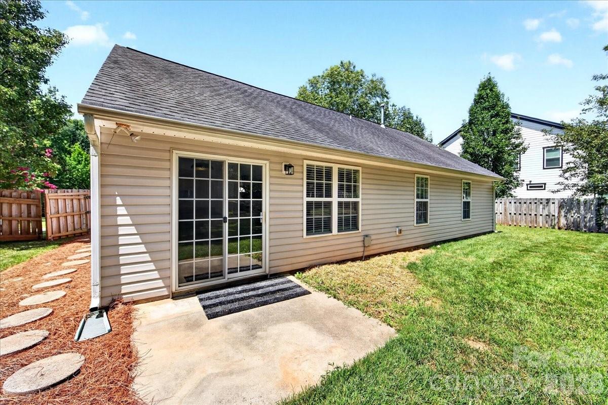 8732 Brookstead Meadow Court — Charlotte