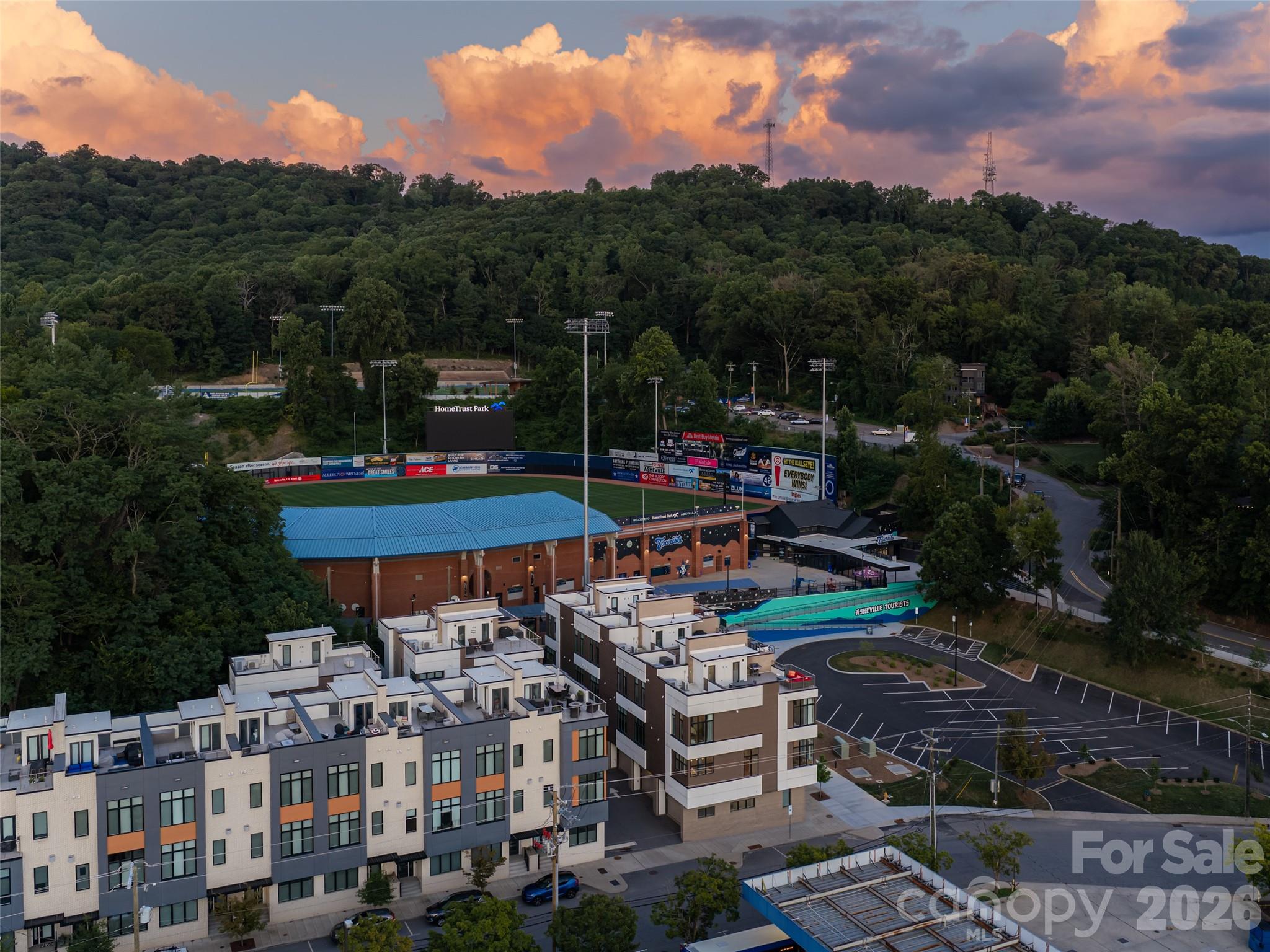 1 Bauhaus Court — Asheville