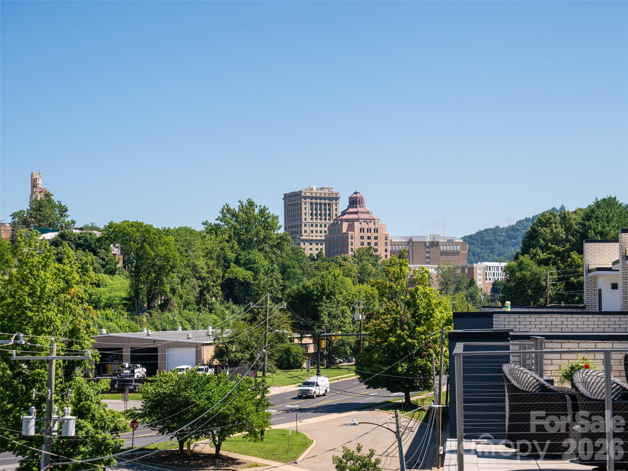 1 Bauhaus Court — Asheville