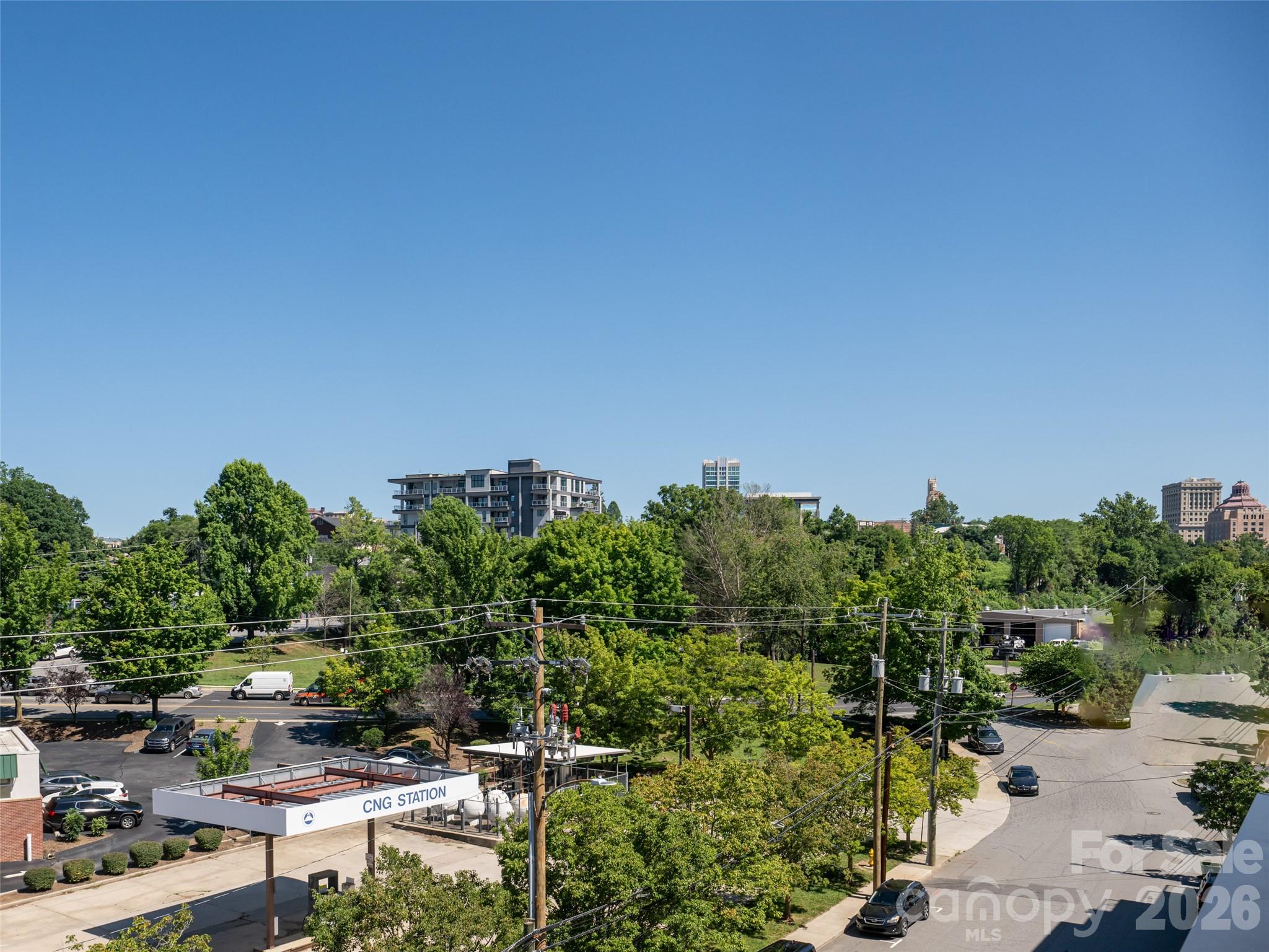1 Bauhaus Court — Asheville