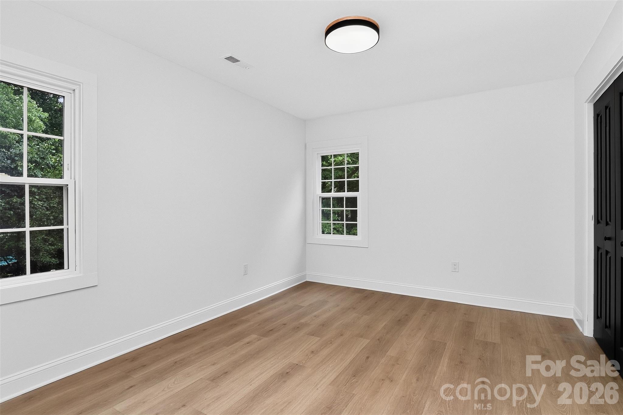 400 Hickok Court — Charlotte