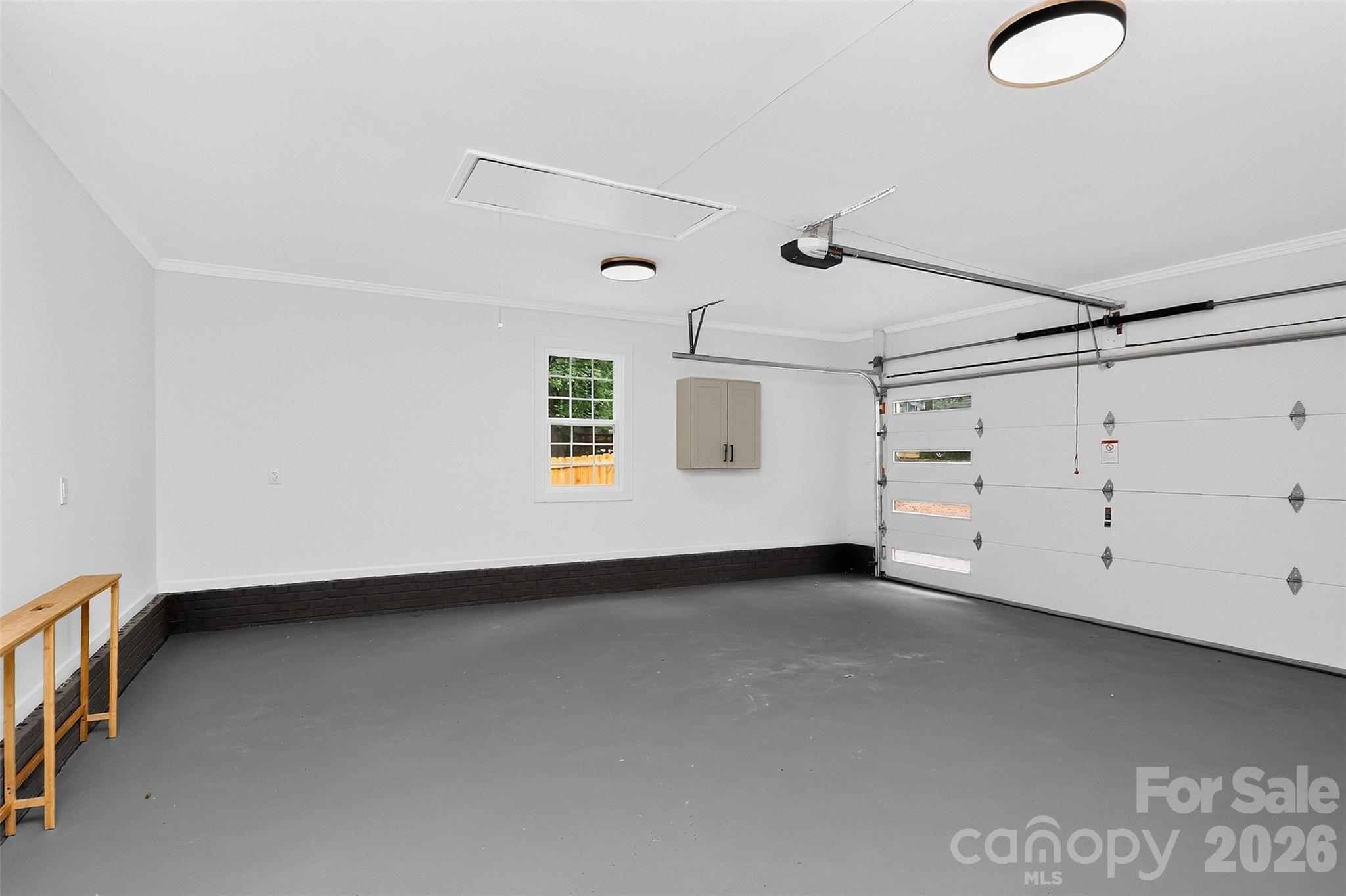 400 Hickok Court — Charlotte