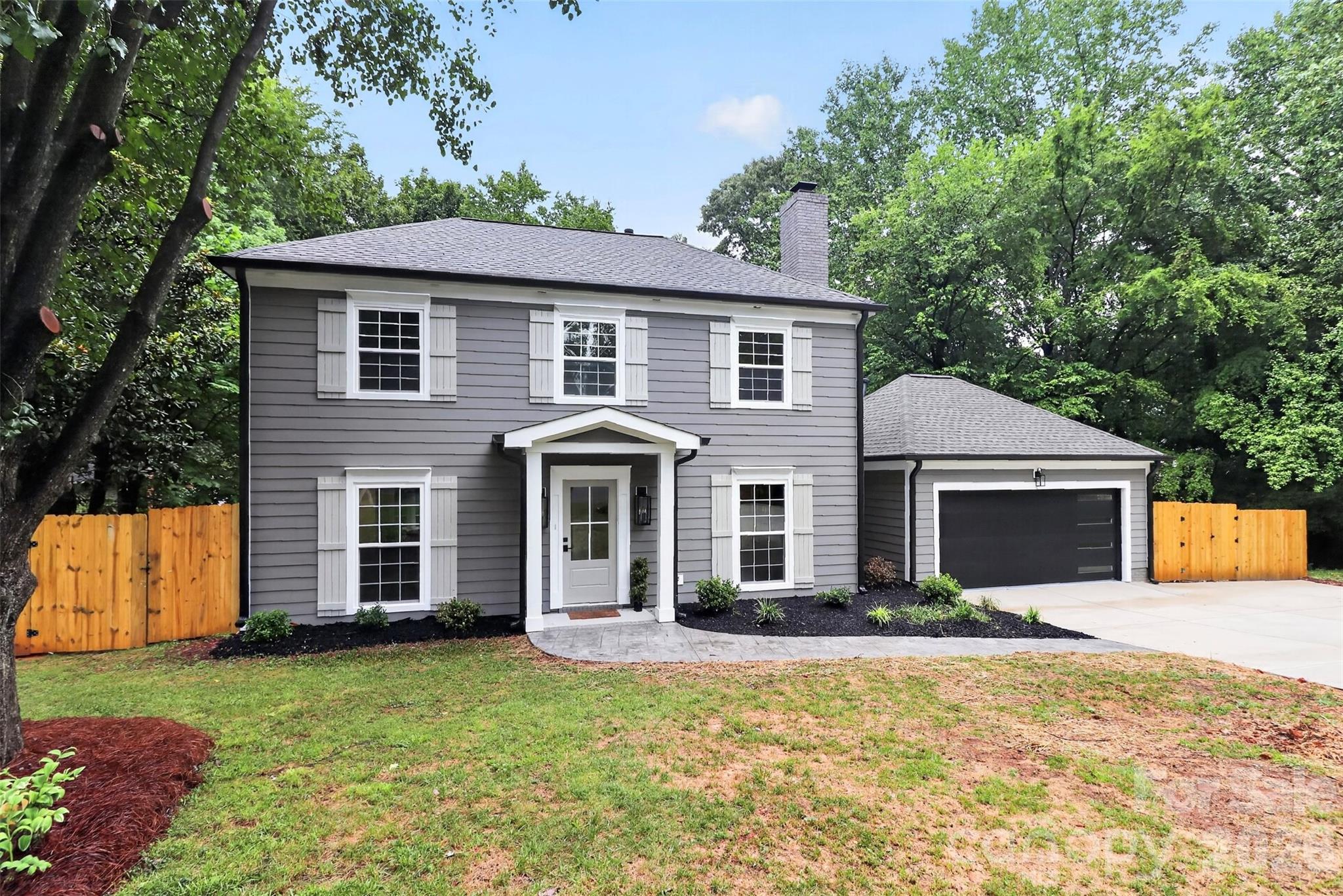 400 Hickok Court — Charlotte