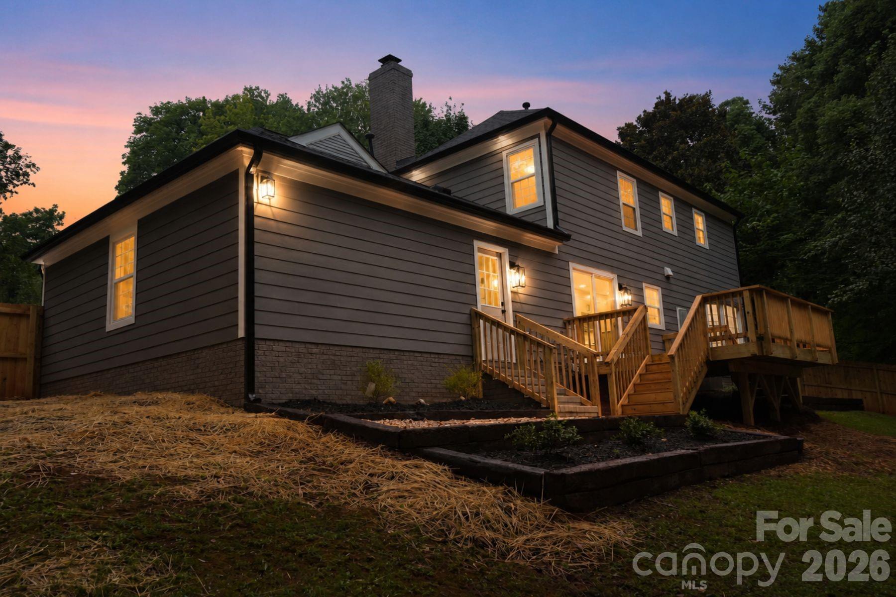 400 Hickok Court — Charlotte