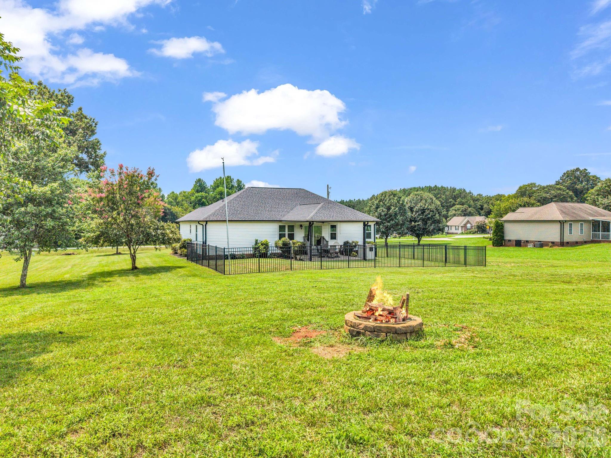 2630 Highway 182 Highway — Lincolnton