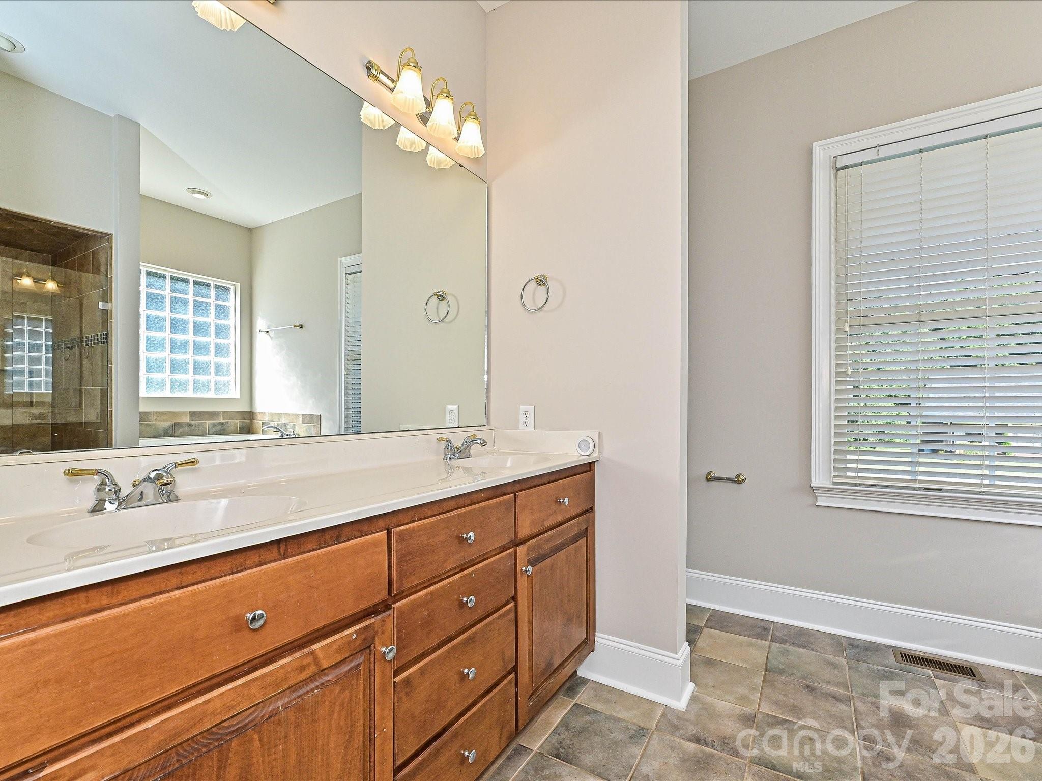 2354 Perry Road — Denver