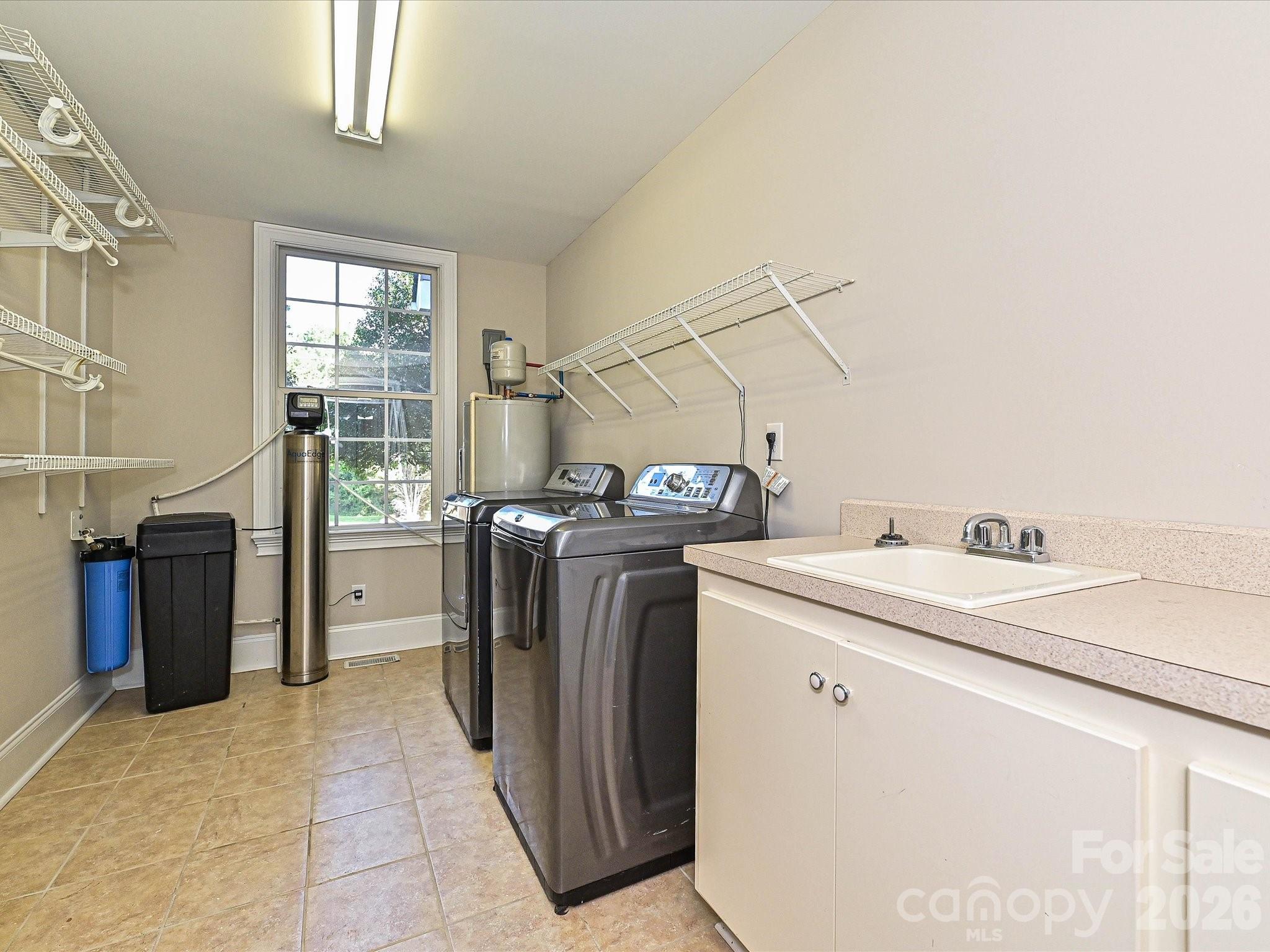 2354 Perry Road — Denver