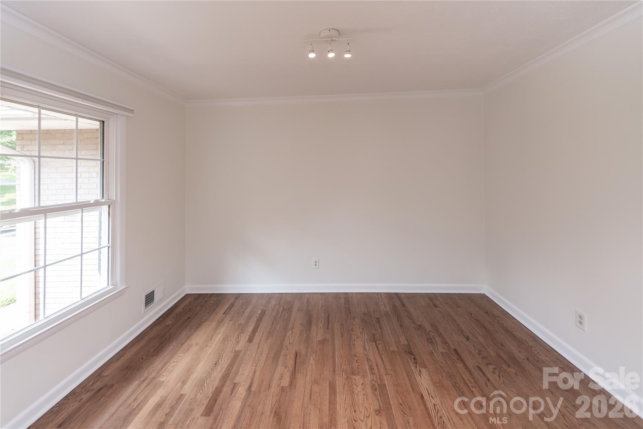 171 Suburban Avenue NE — Concord
