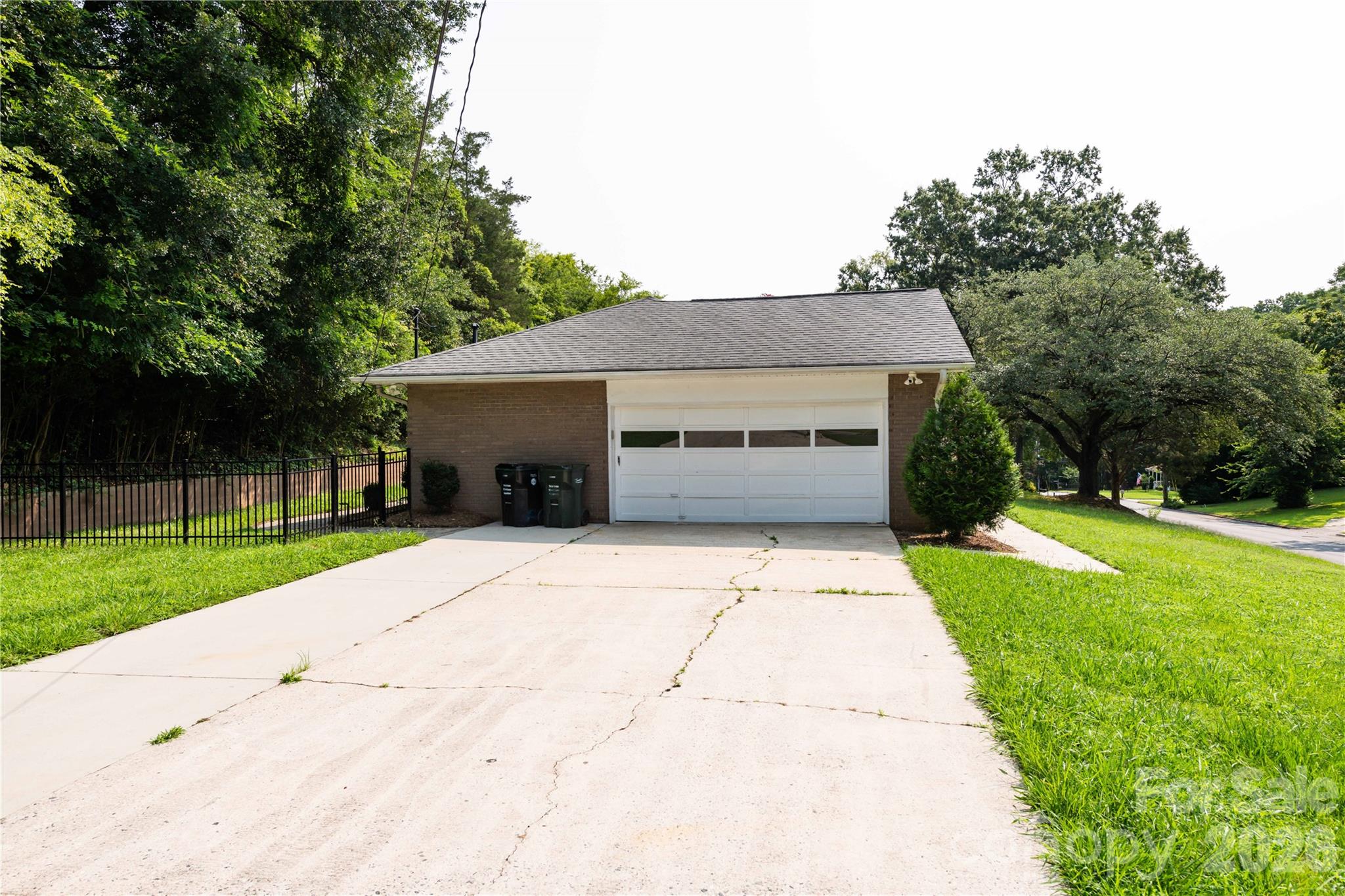 171 Suburban Avenue NE — Concord