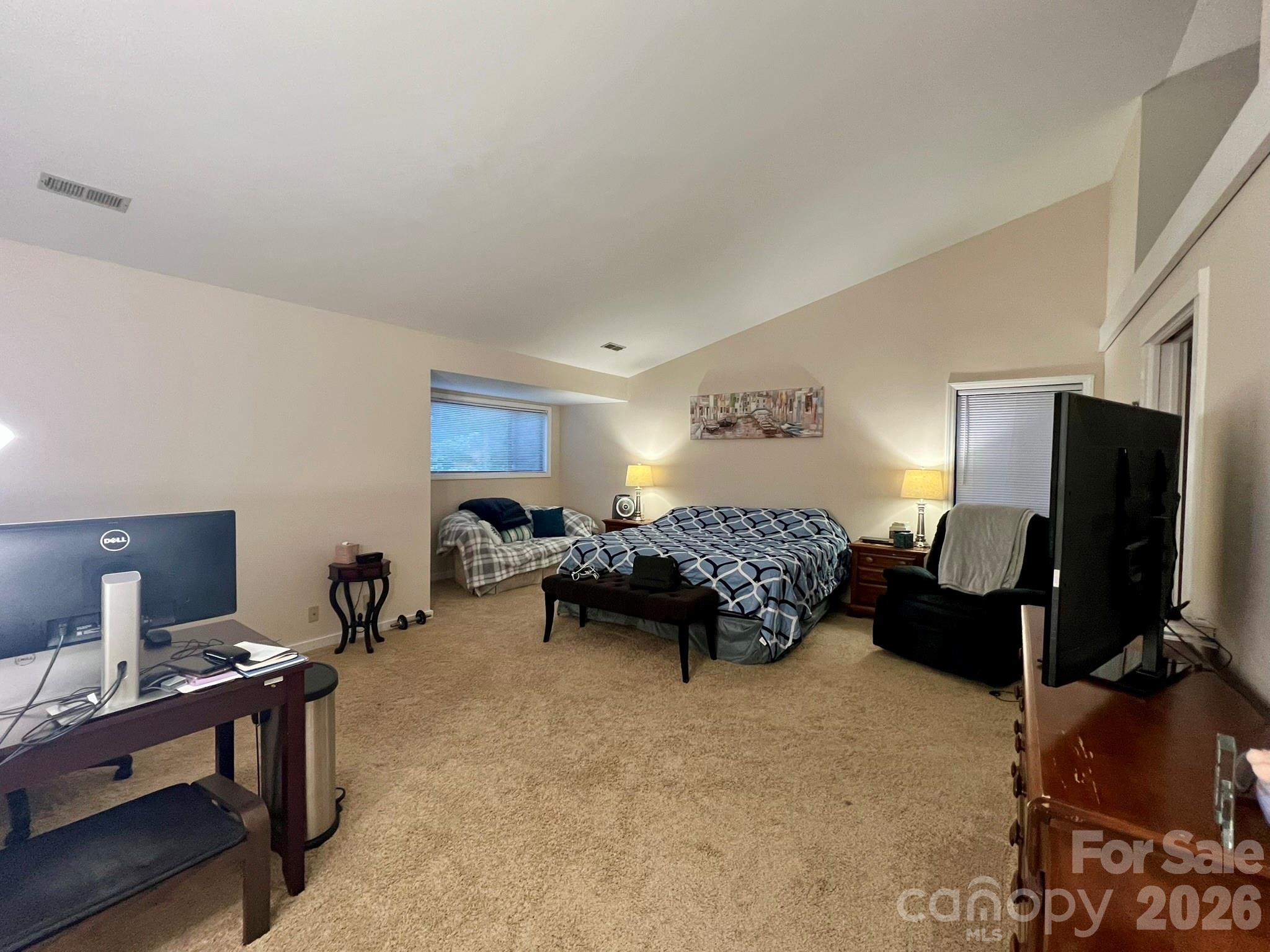 200 Foxlair Court — Matthews